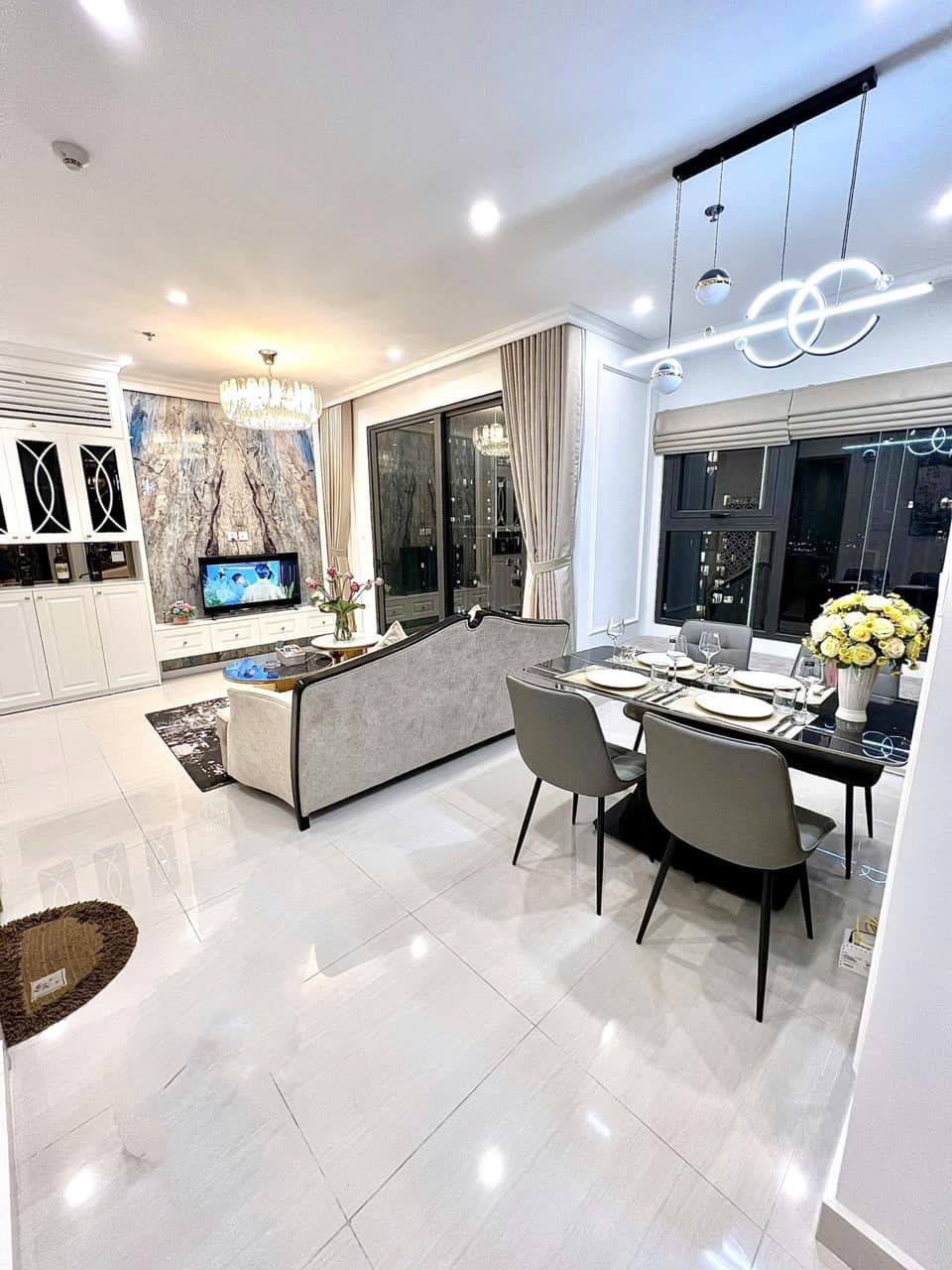 Căn hộ dịch vụ 2PN Luxury S401 homestay Vinhomes Smart City
