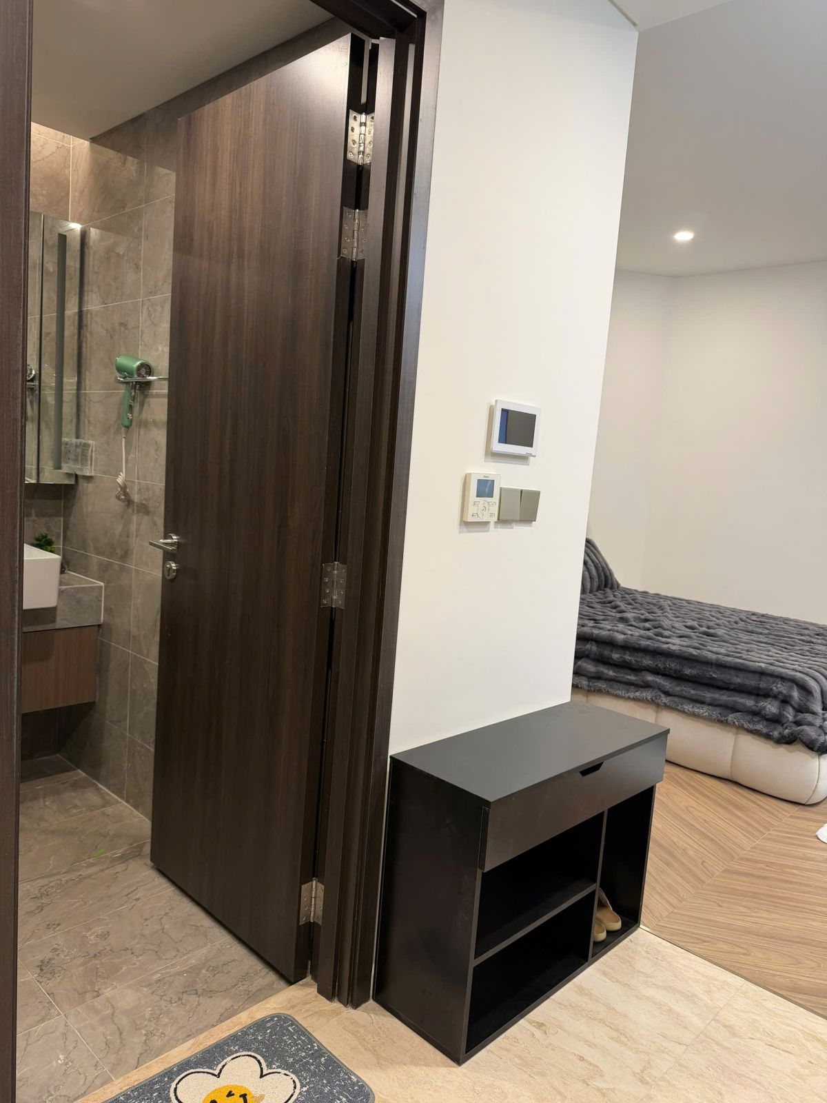 Gió Dịu Studio A1.3103 - Vinhomes Smart City