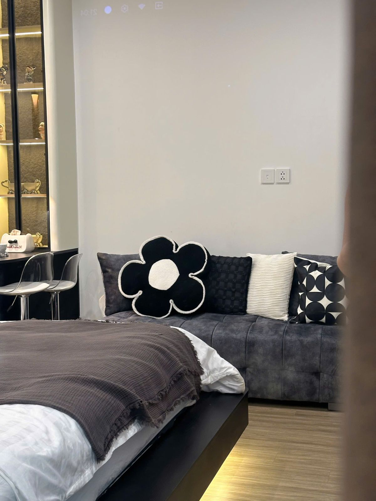 Tổ Kén Studio Tc1-3704 - Vinhomes Smart City