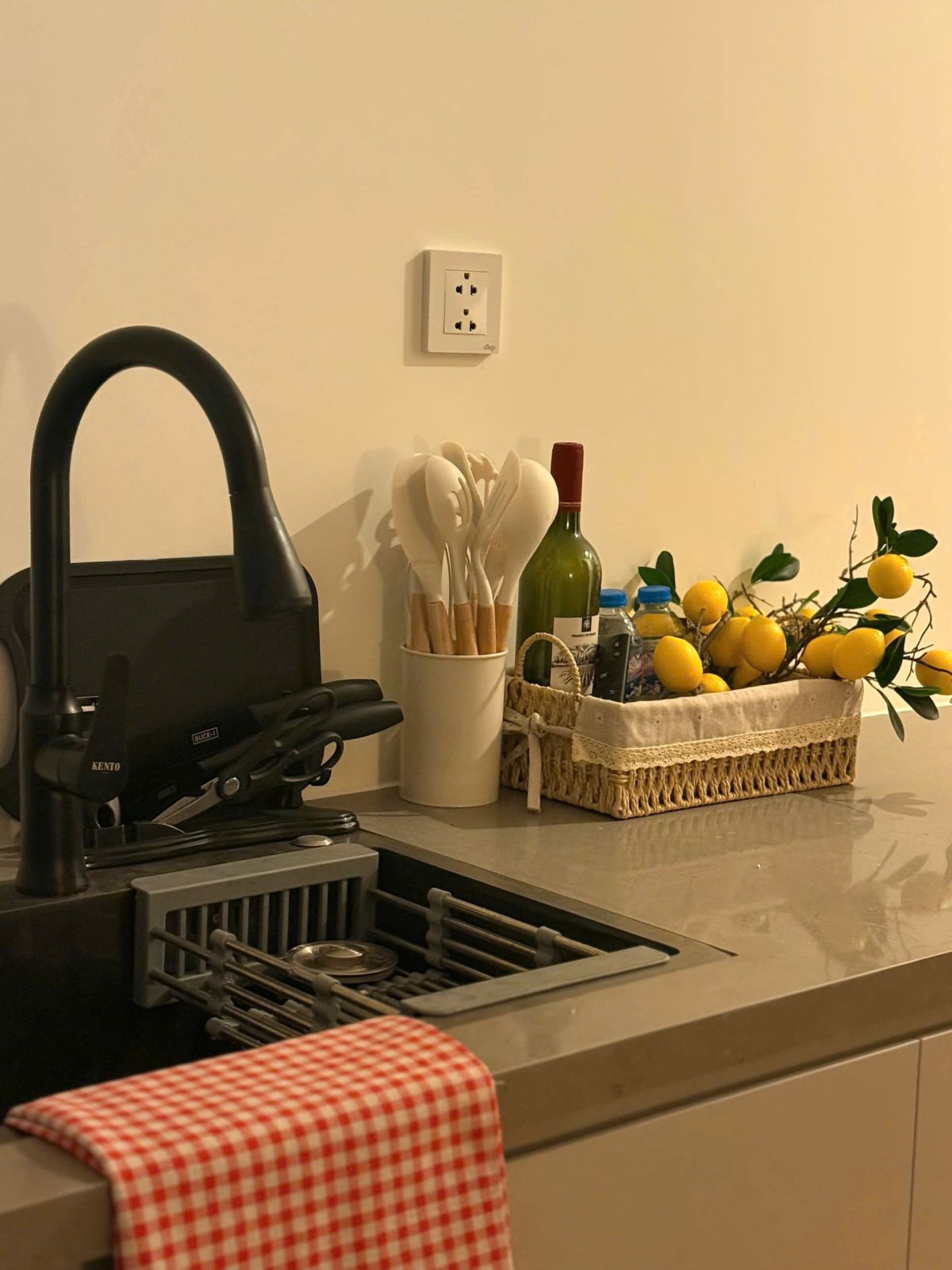 Nhịp Chậm Studio TC1.2204 - Vinhomes Smart City