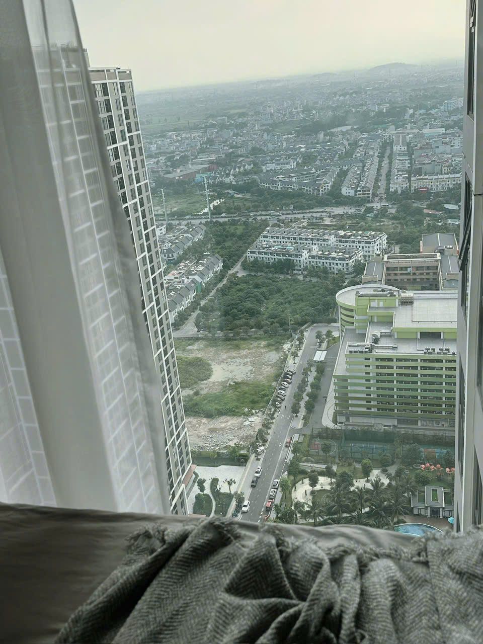Mây Êm Studio A.3822 - Vinhomes Smart City