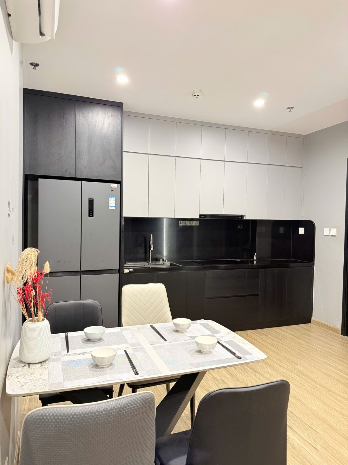 Mira 2PN P4.3018 - Vinhomes Ocean Park 1
