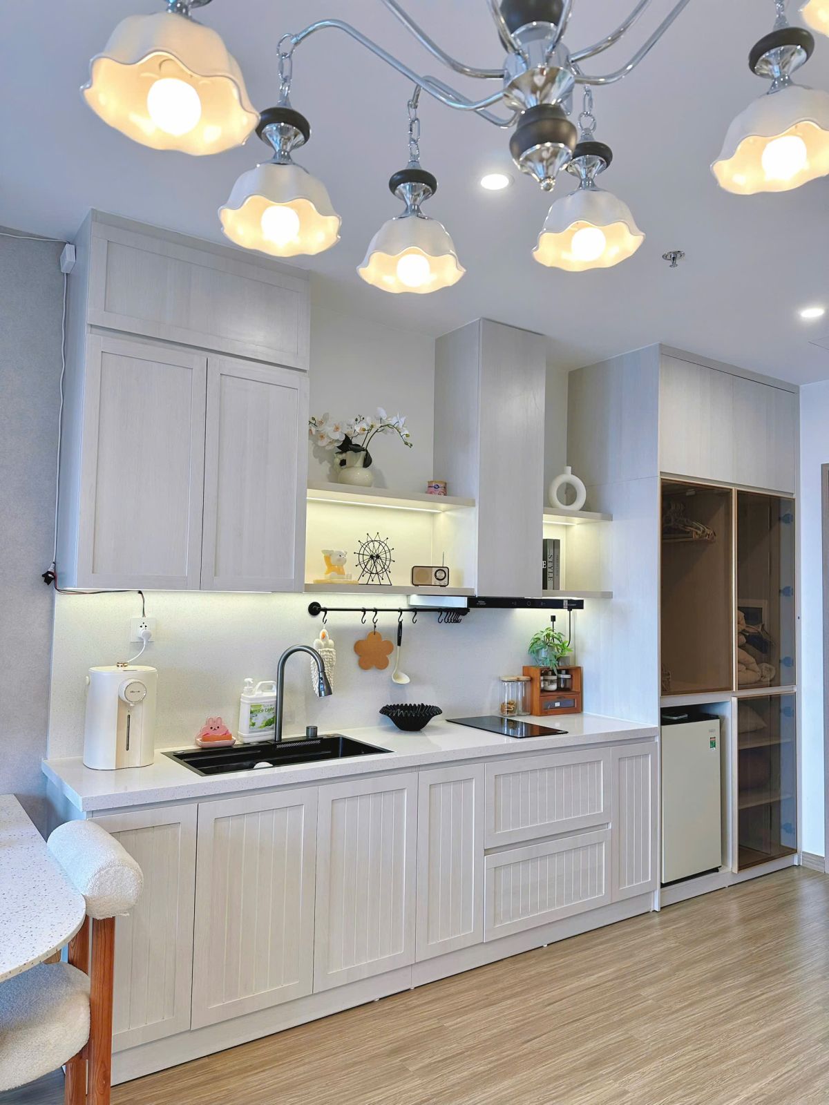 Mây Lang Thang Studio TC1-3608 - Vinhomes Smart City