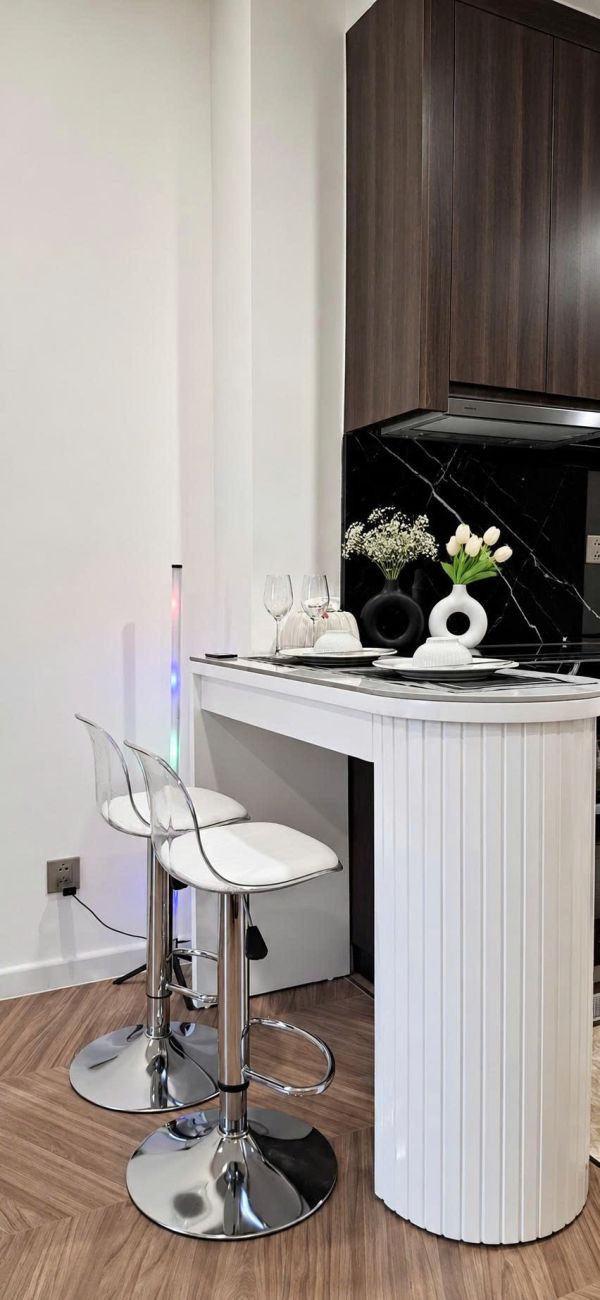 Nắng Ban Mai Studio A1.0903 - Vinhomes Smart City