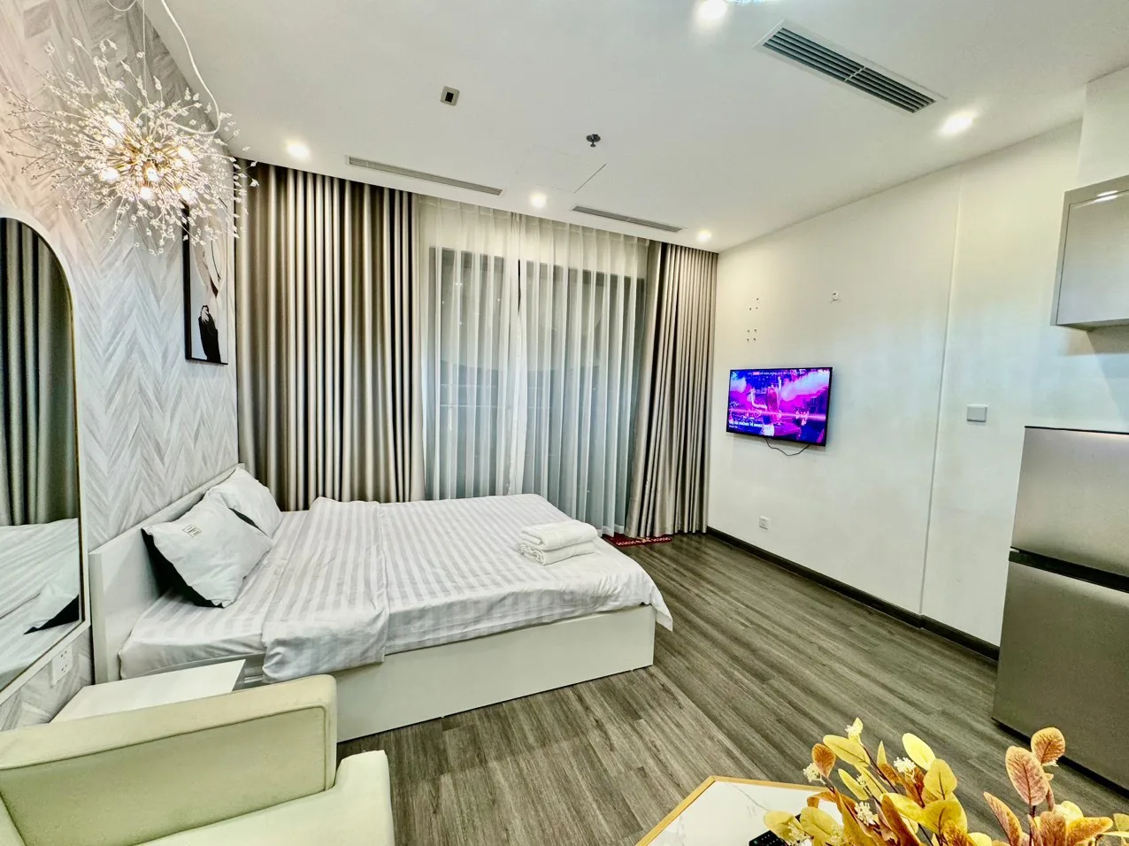Studio TK1 Luxury - Vinhomes Smart City