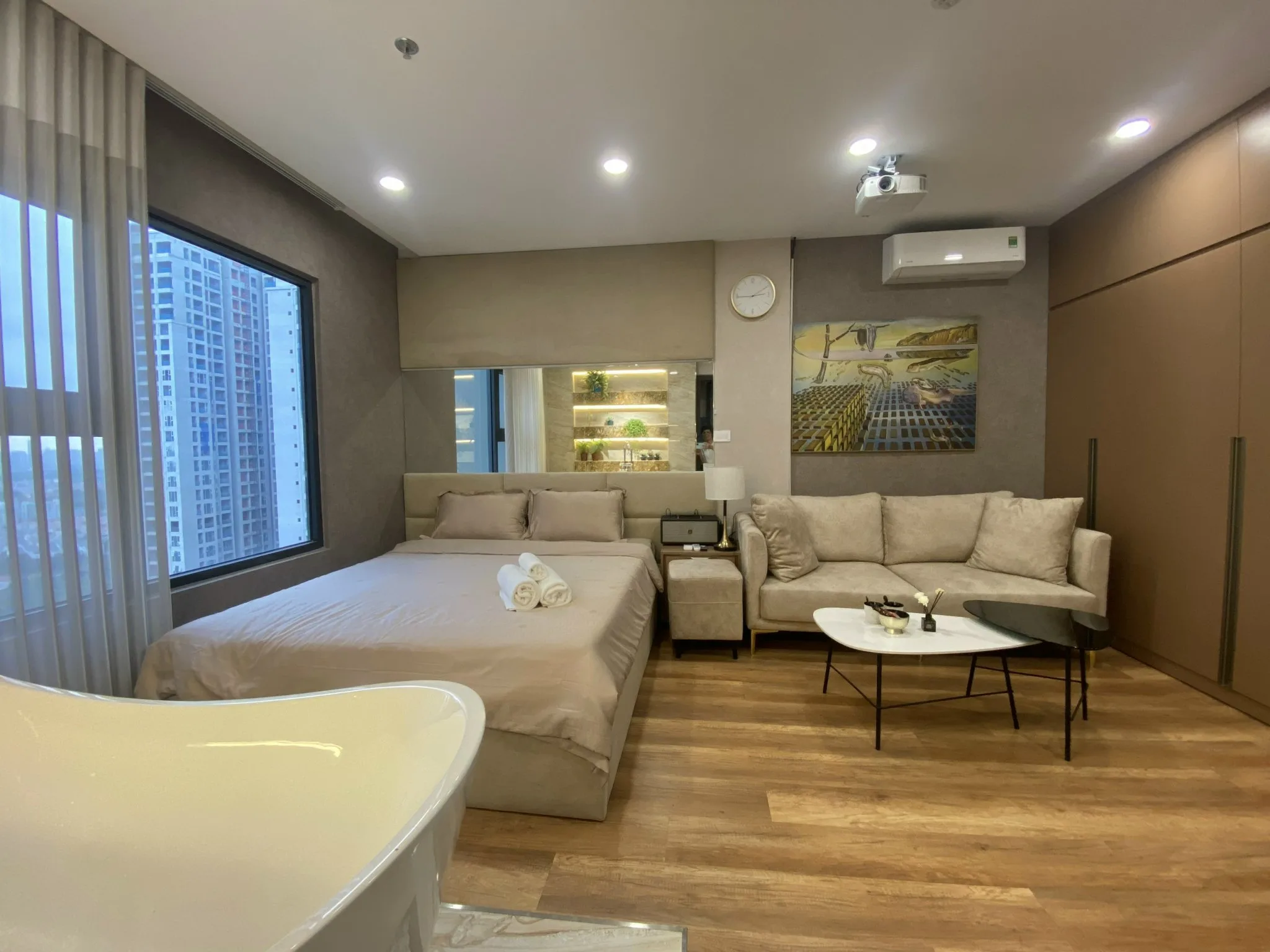 Studio Mystery 34m2, có bồn tắm view biển hồ