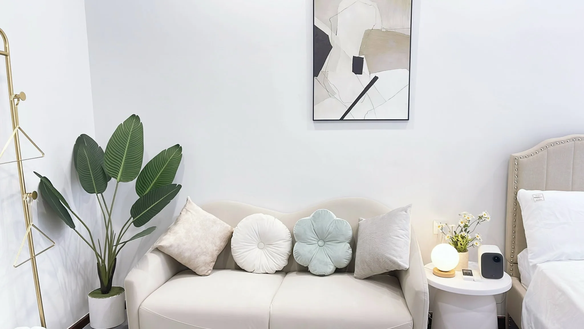 Sun Homestay - căn hộ dịch vụ Studio Masteri Ocean Park