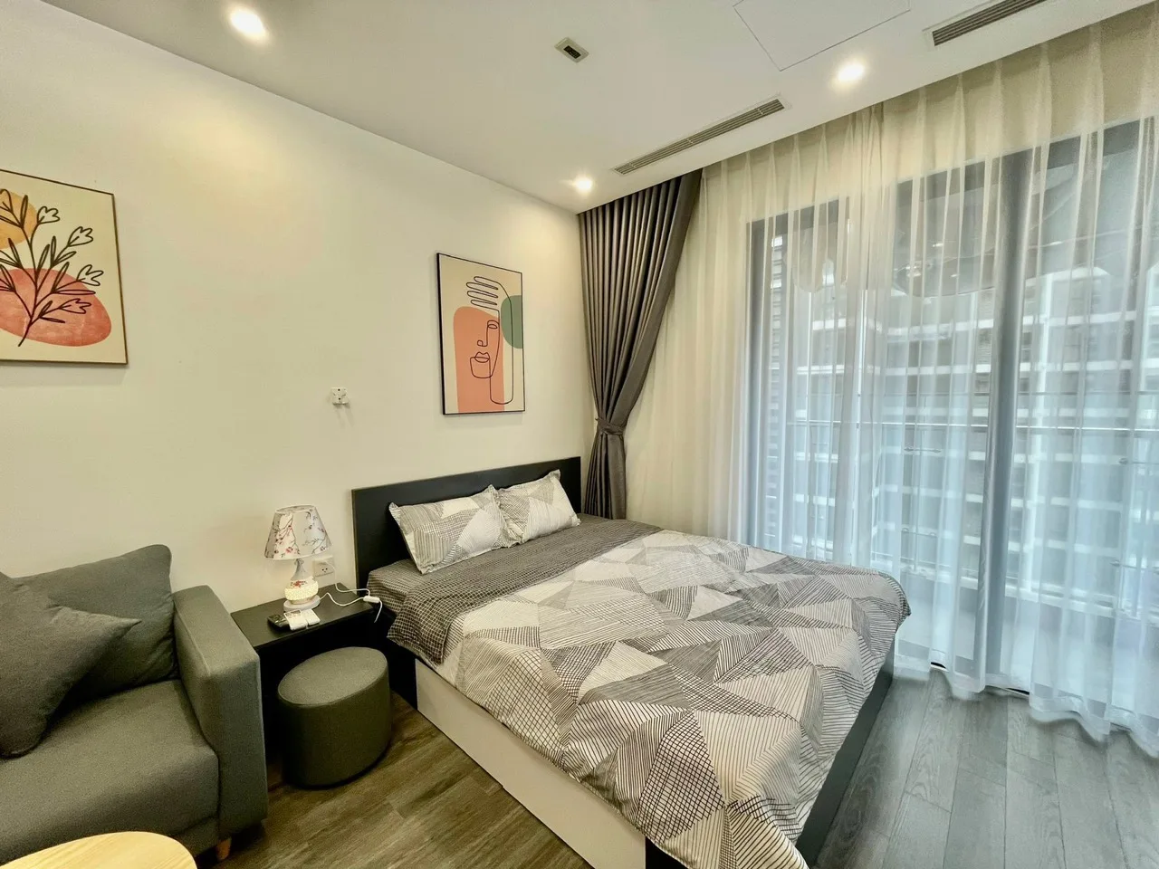 Sun Homestay Smart City - Studio Tonkin