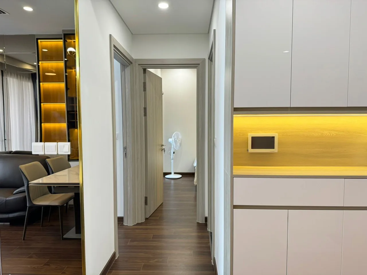 Sun Homestay - Căn hộ dịch vụ 2PN view biển hồ Luxury