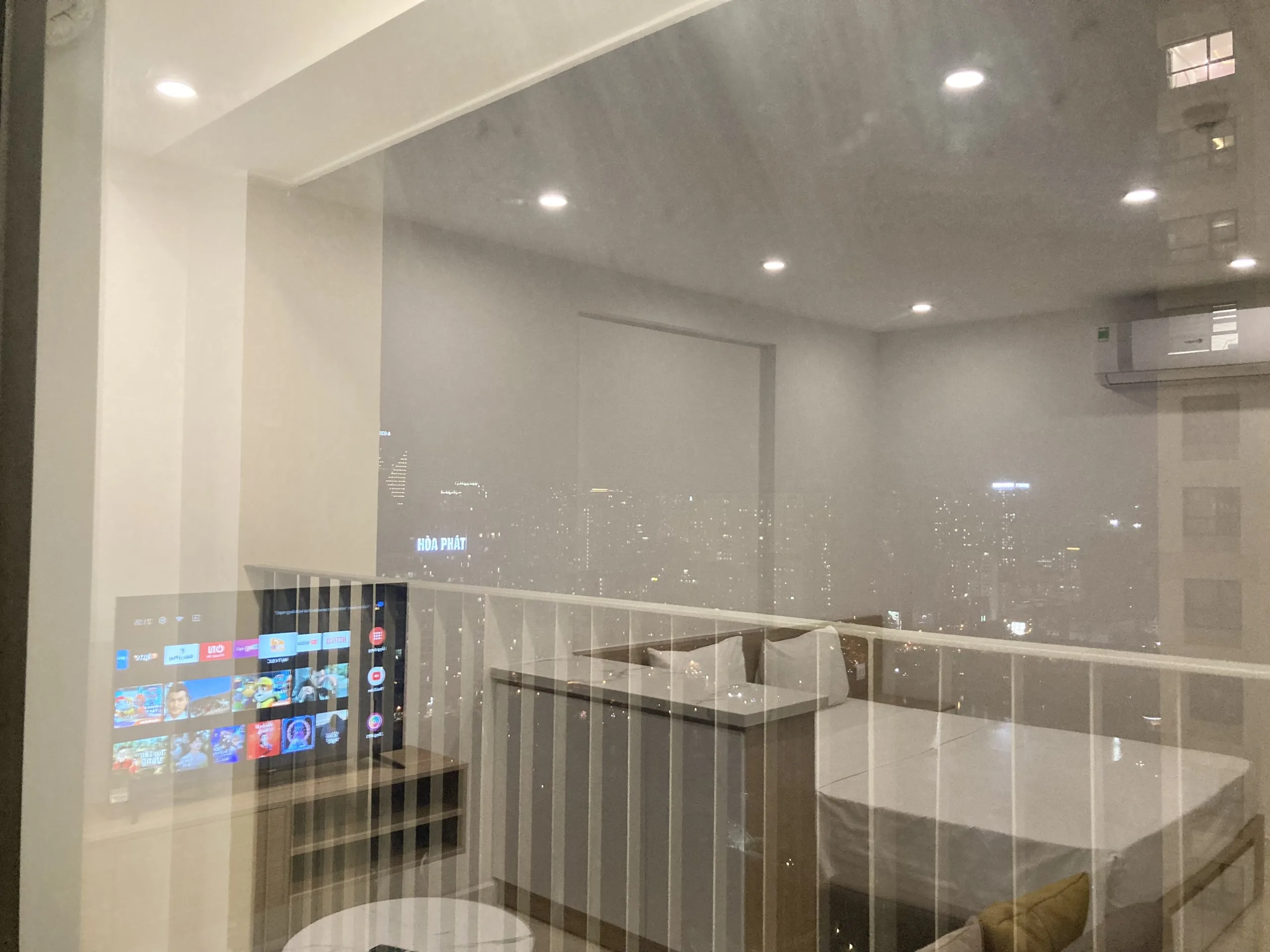 Căn hộ dịch vụ - Studio Dcapital