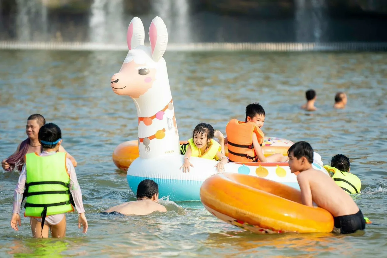 Vé vịnh biển 4 mùa Paradise Ocean Park 3