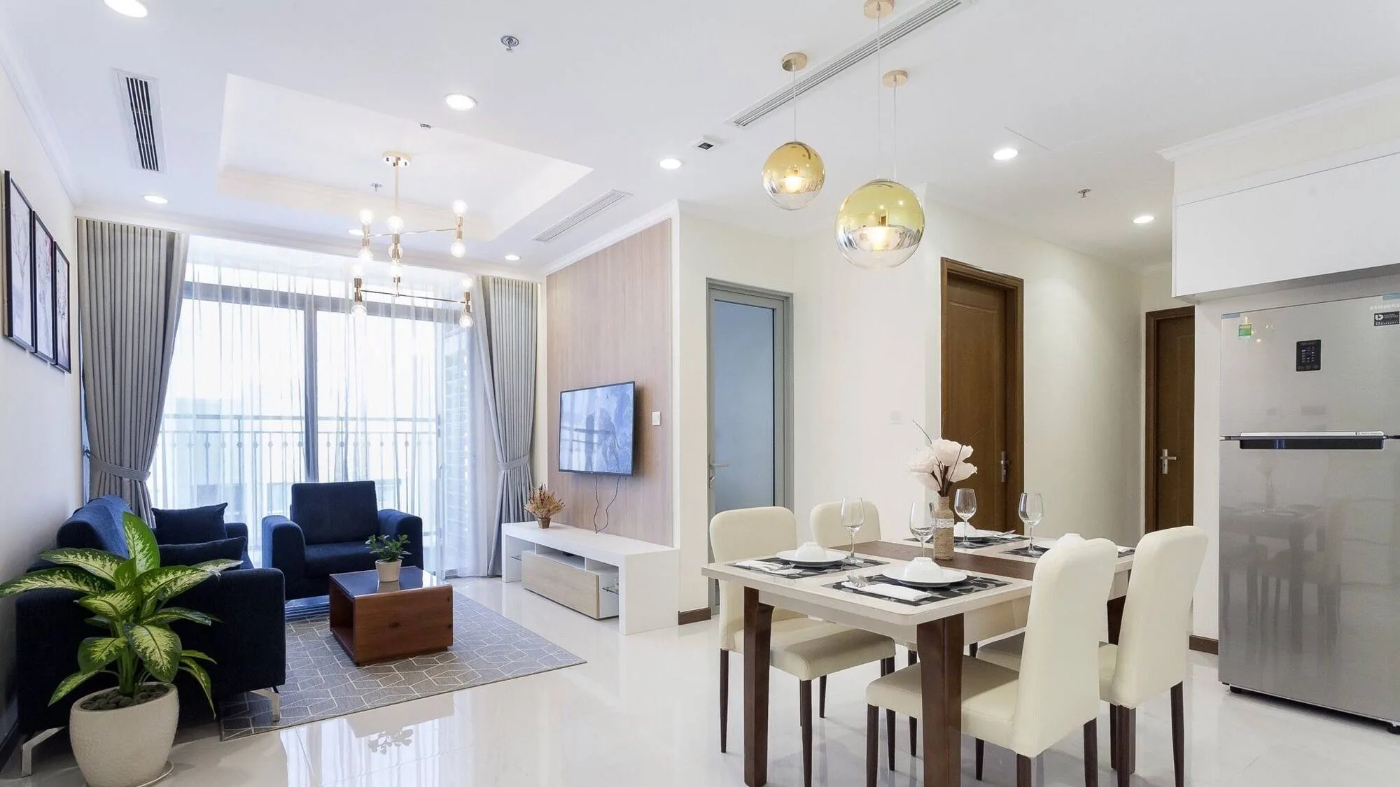 Book phòng Homestay Vinhomes Metropolis nhiều ưu đãi