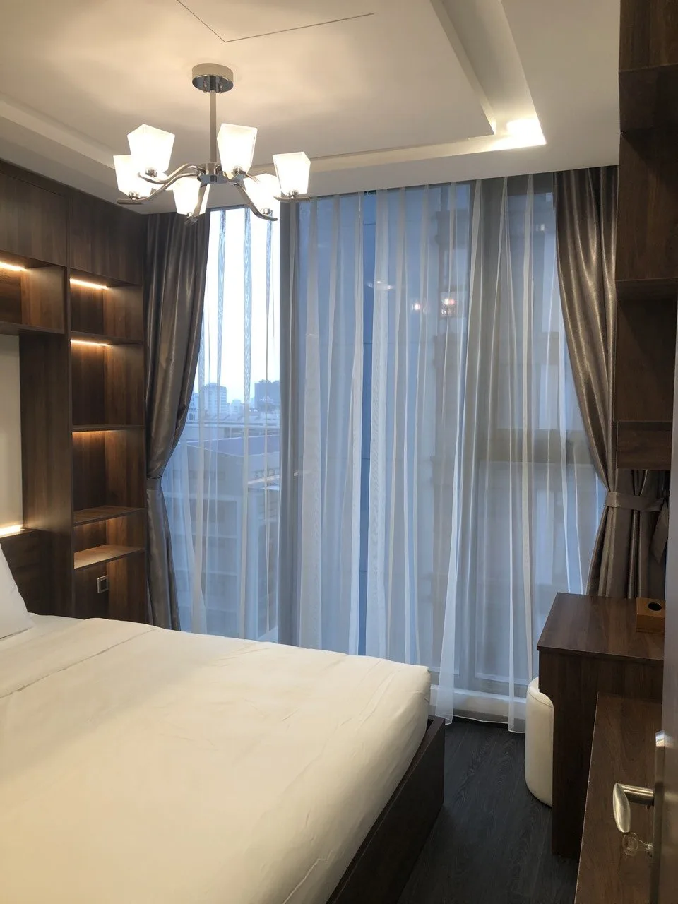 Căn hộ dịch vụ Vinhomes Metropolis Liễu Giai
