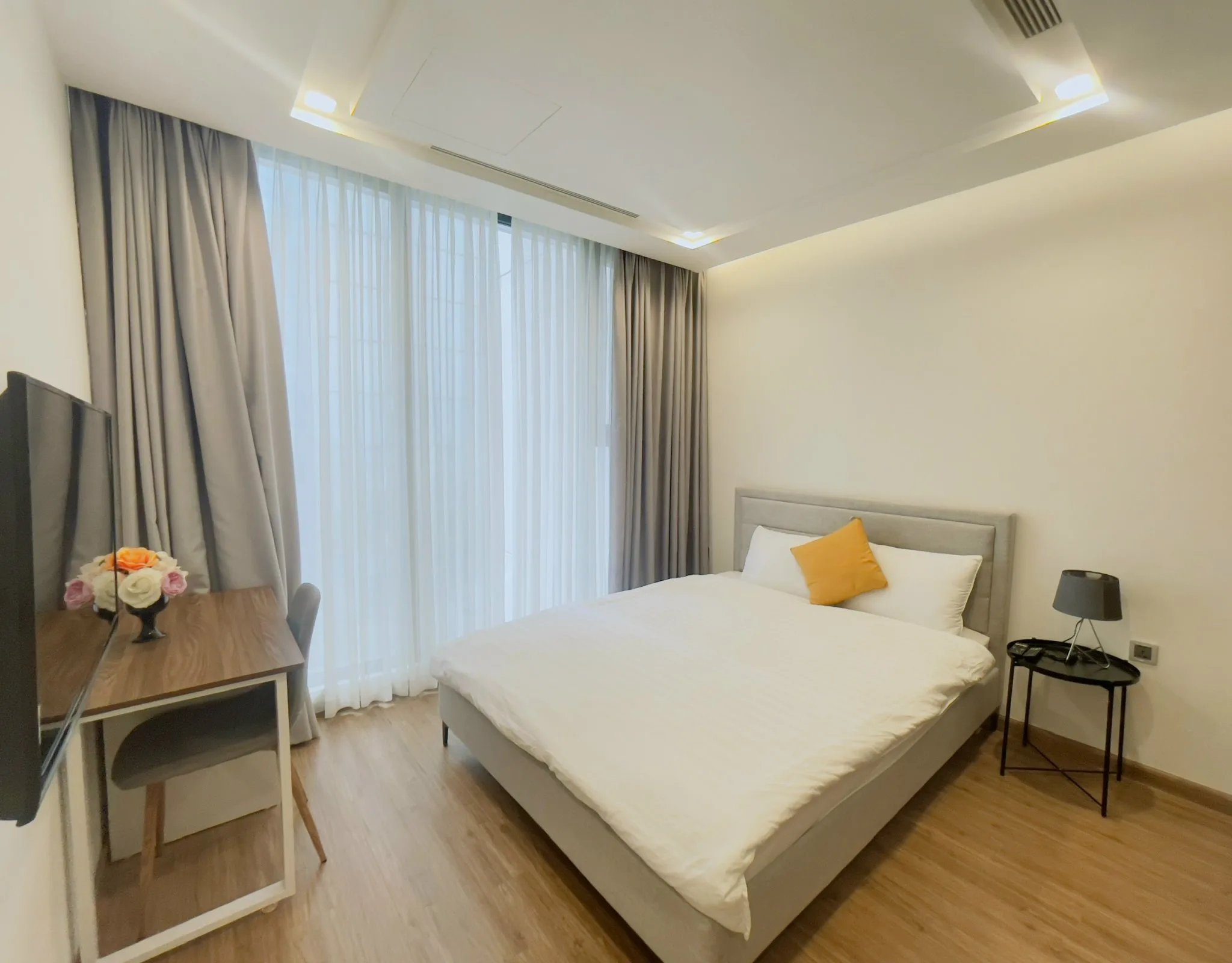 Homestay Vinhomes Metropolis - Căn hộ dịch vụ