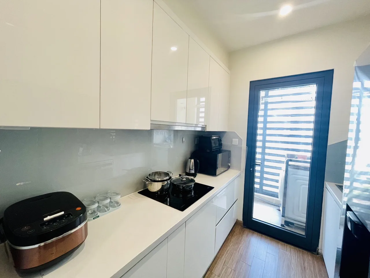 Homestay Vinhomes Sky Lake - 2N View KangNam Luxury