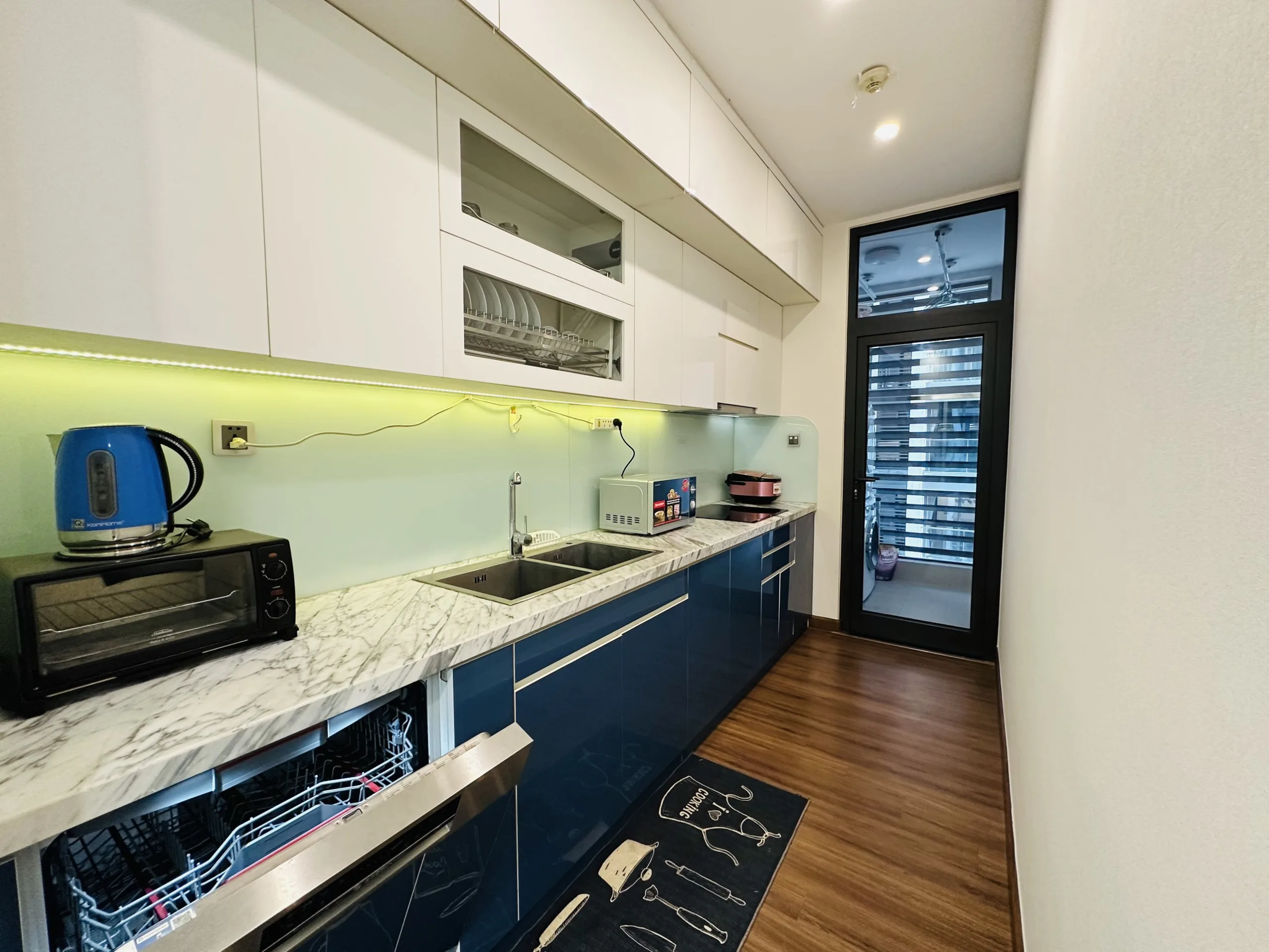 Homestay Vinhomes Metropolis - Căn hộ dịch vụ Luxury