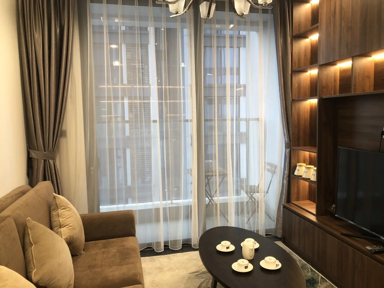 Căn hộ dịch vụ Vinhomes Metropolis Liễu Giai
