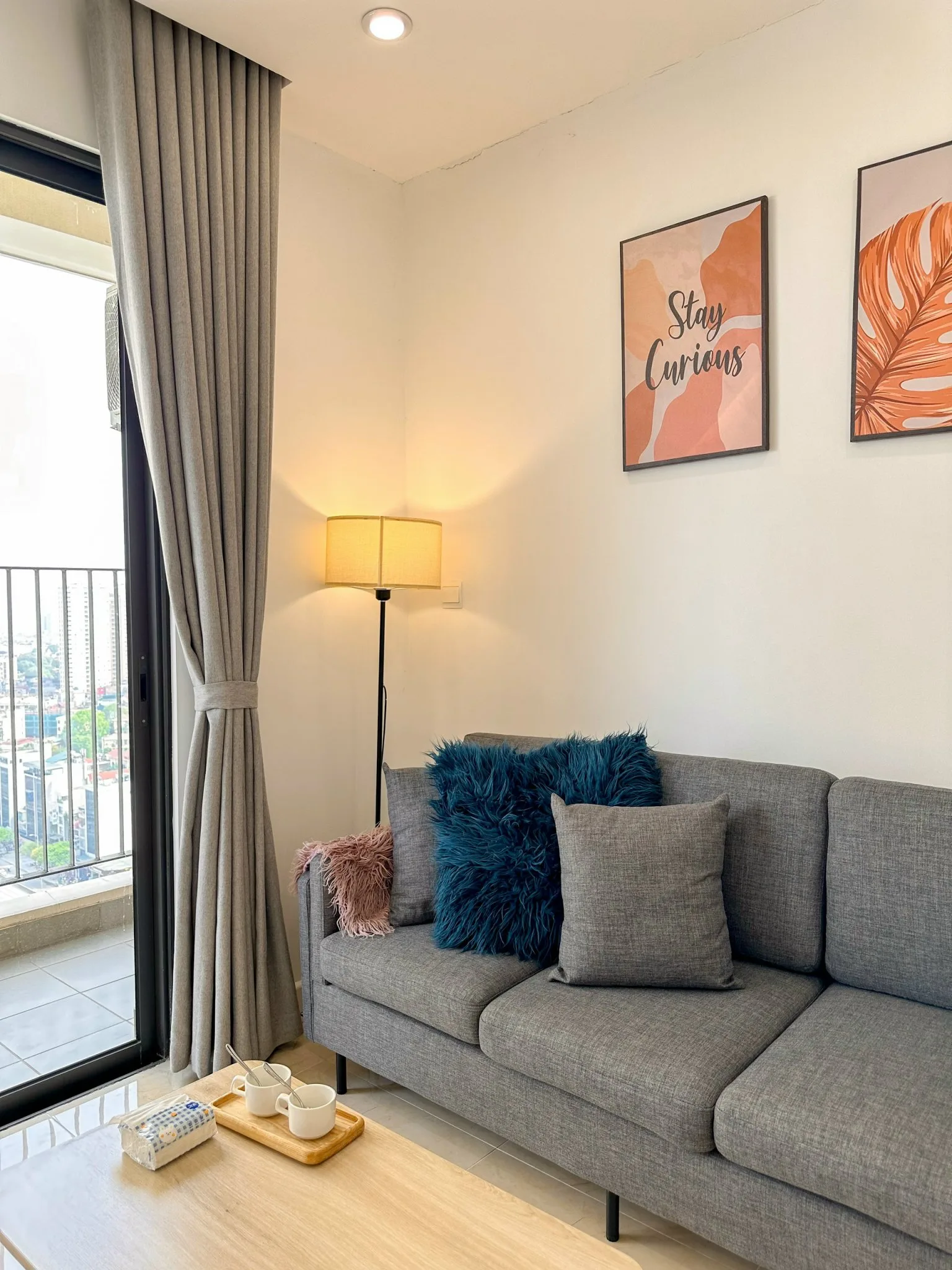 Căn hộ dịch vụ D'Capital Trần Duy Hưng Luxury