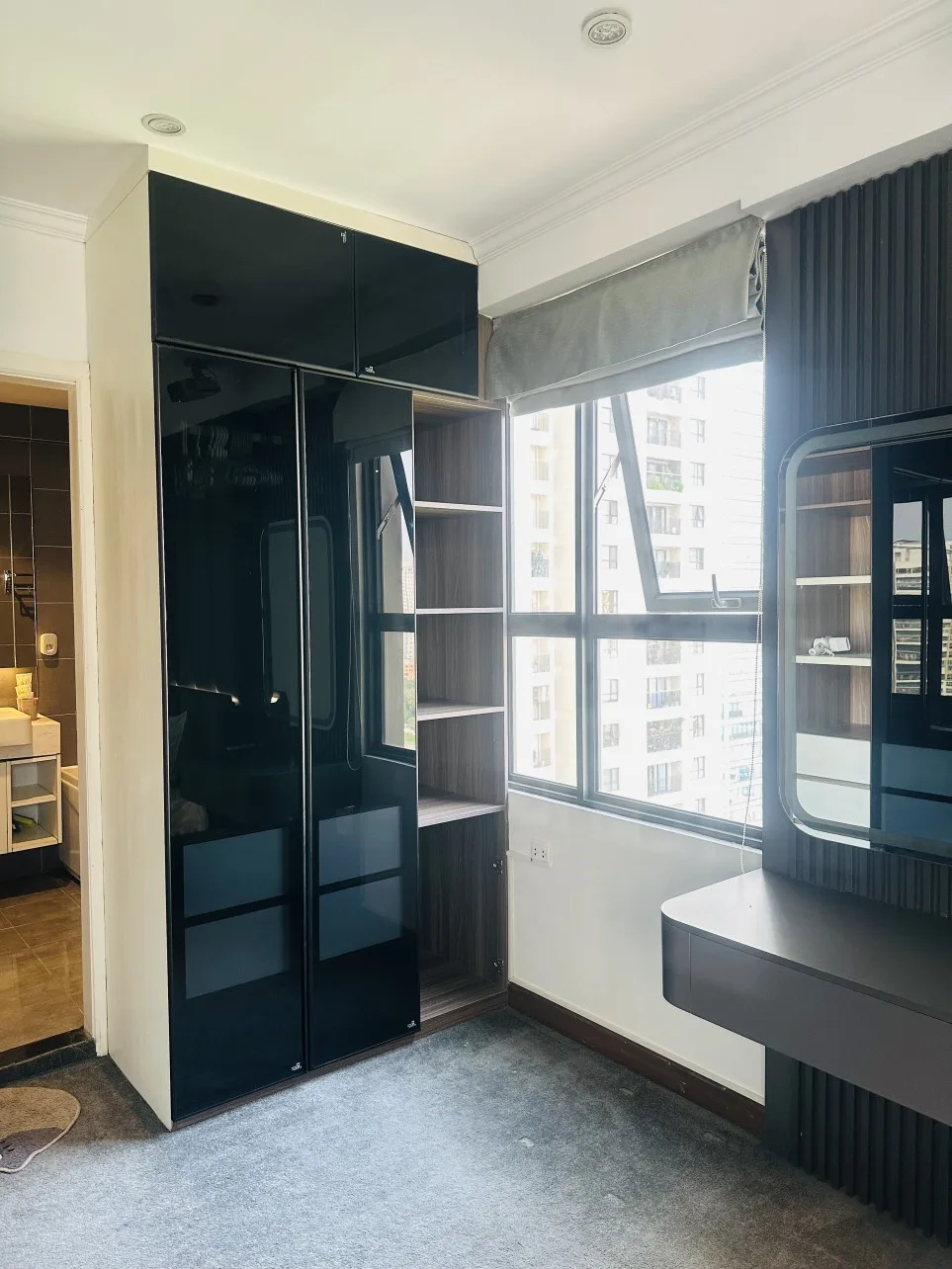 Homestay Dcapital Trần Duy Hưng - Studio Luxury Lake View