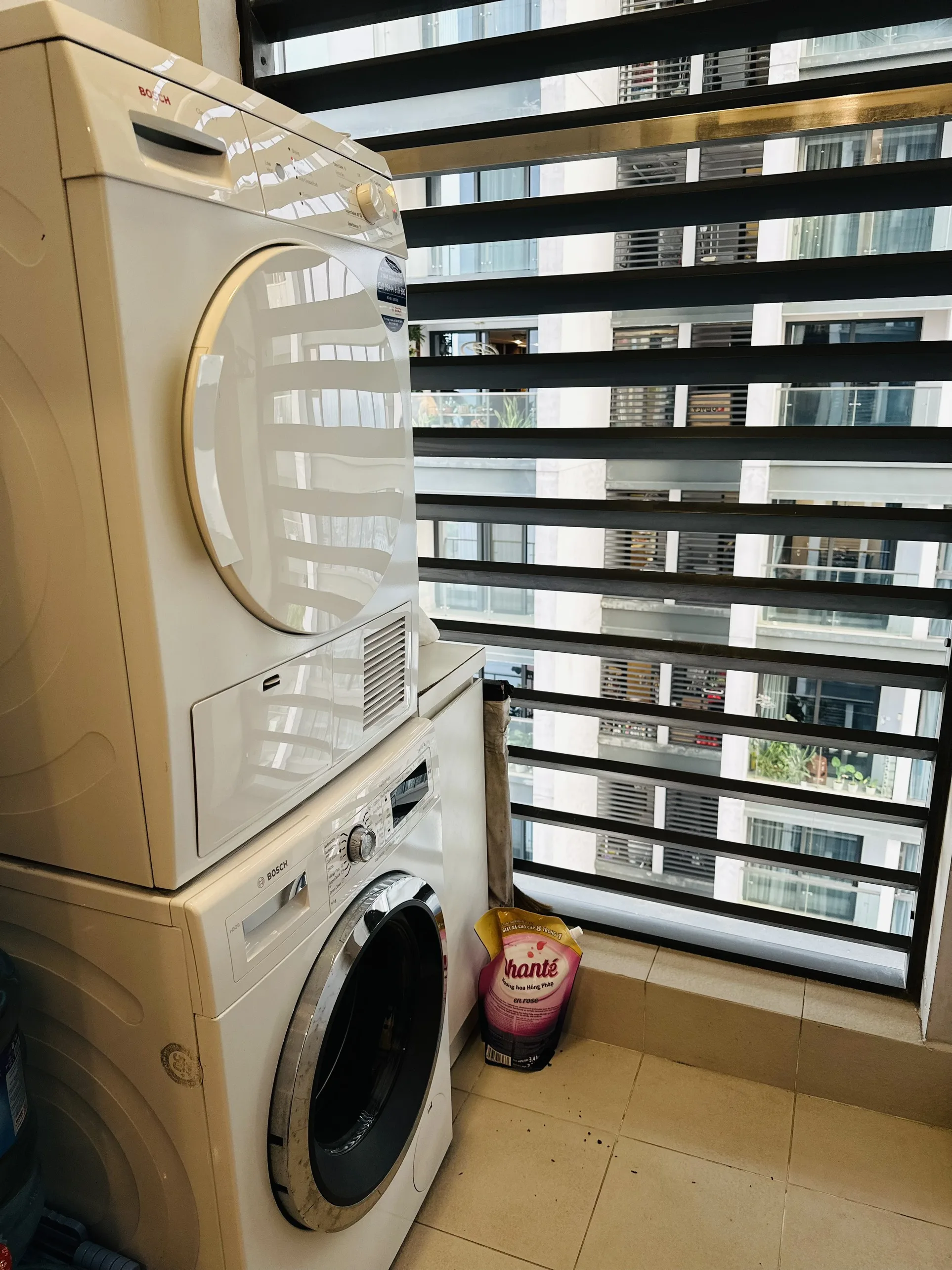 Căn hộ dịch vụ Vinhomes Metropolis - Homestay
