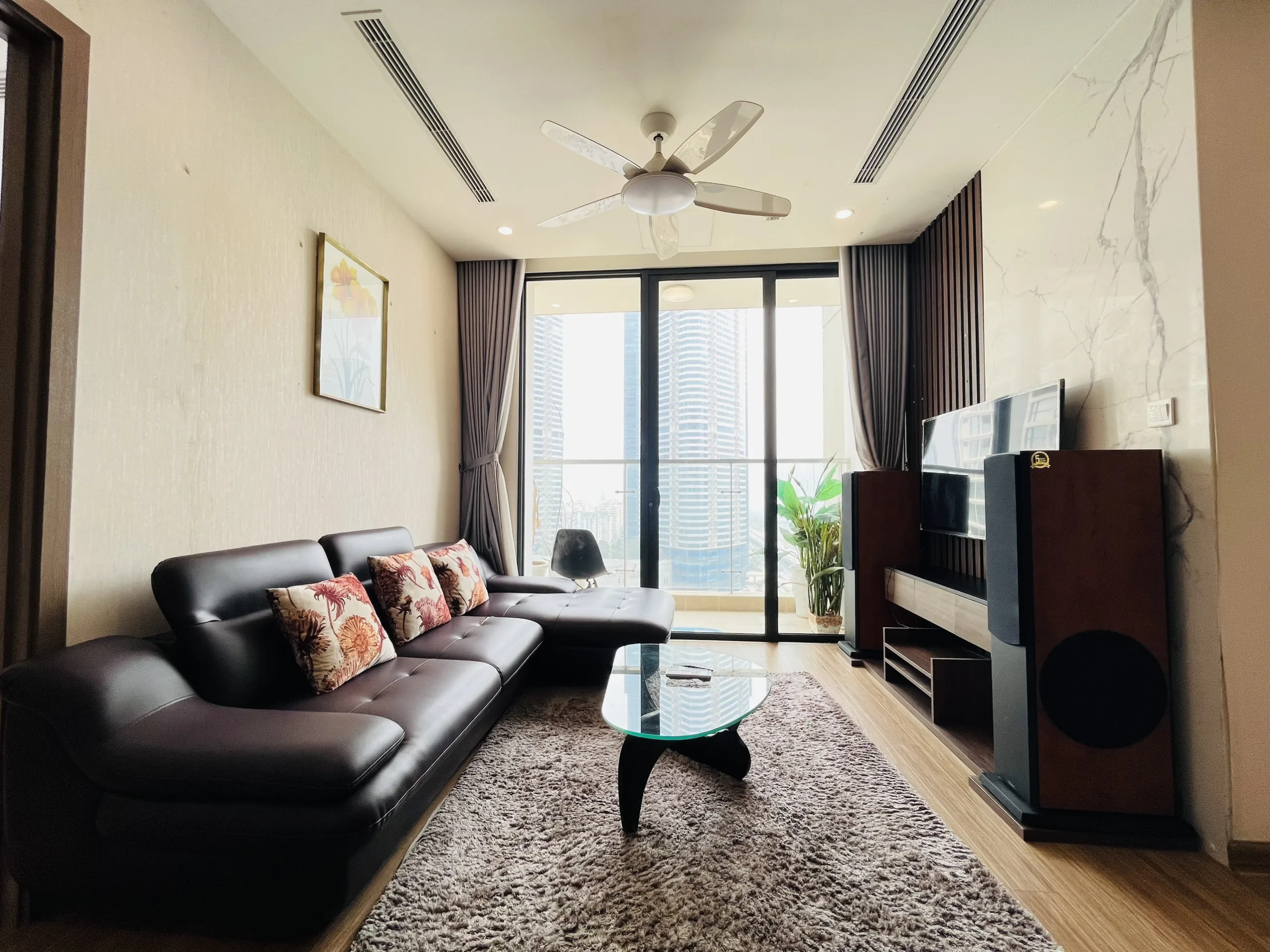 Homestay ở Vinhomes Green Bay - Đại Lộ Thăng Long - Nam Từ Liêm