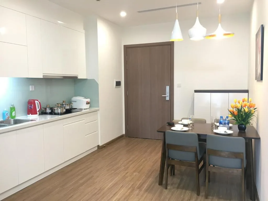Căn hộ full nội thất tại Homestay Vinhome Sky Lake