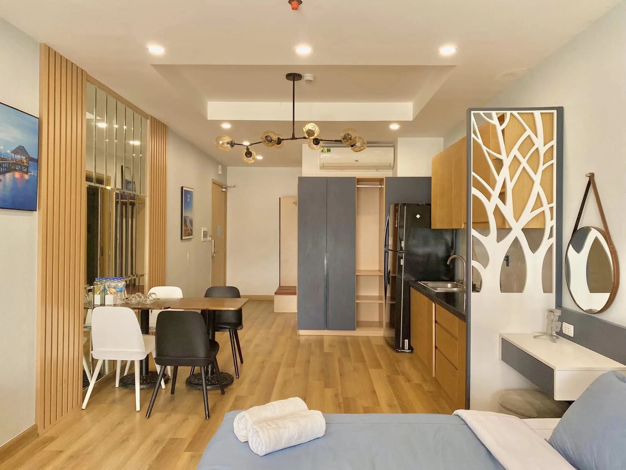 Căn hộ dịch vụ Quy Nhơn - Tòa Khách sạn TMS View Biển
