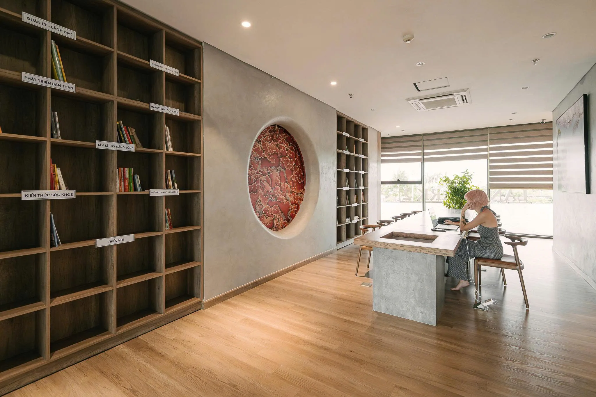 Căn hộ 2PN Luxury - Homestay ECO PARK tòa Lanmark
