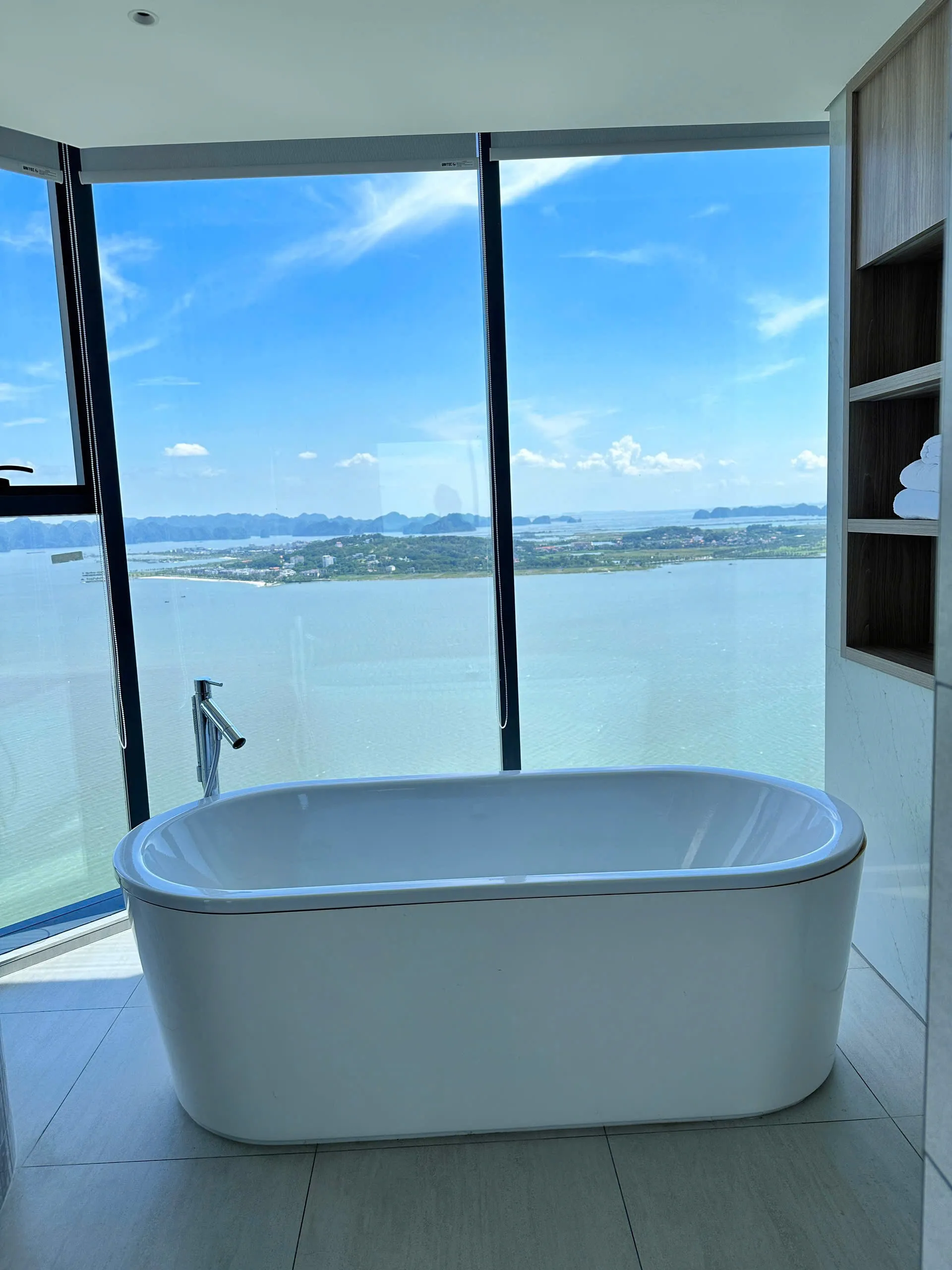 Sun Homestay À La Carte Hạ Long View Biển