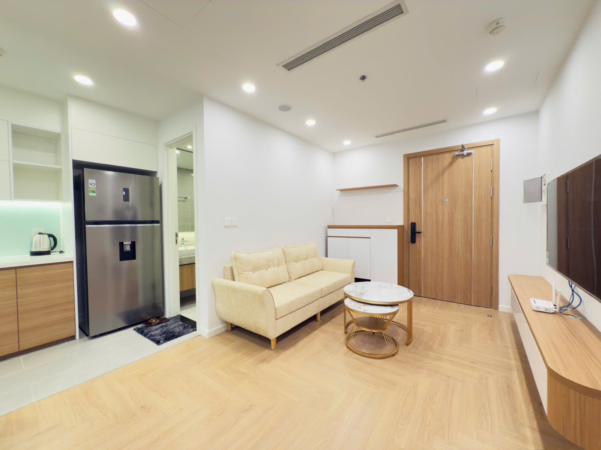 Homestay Đường Láng View Đẹp The Ninety