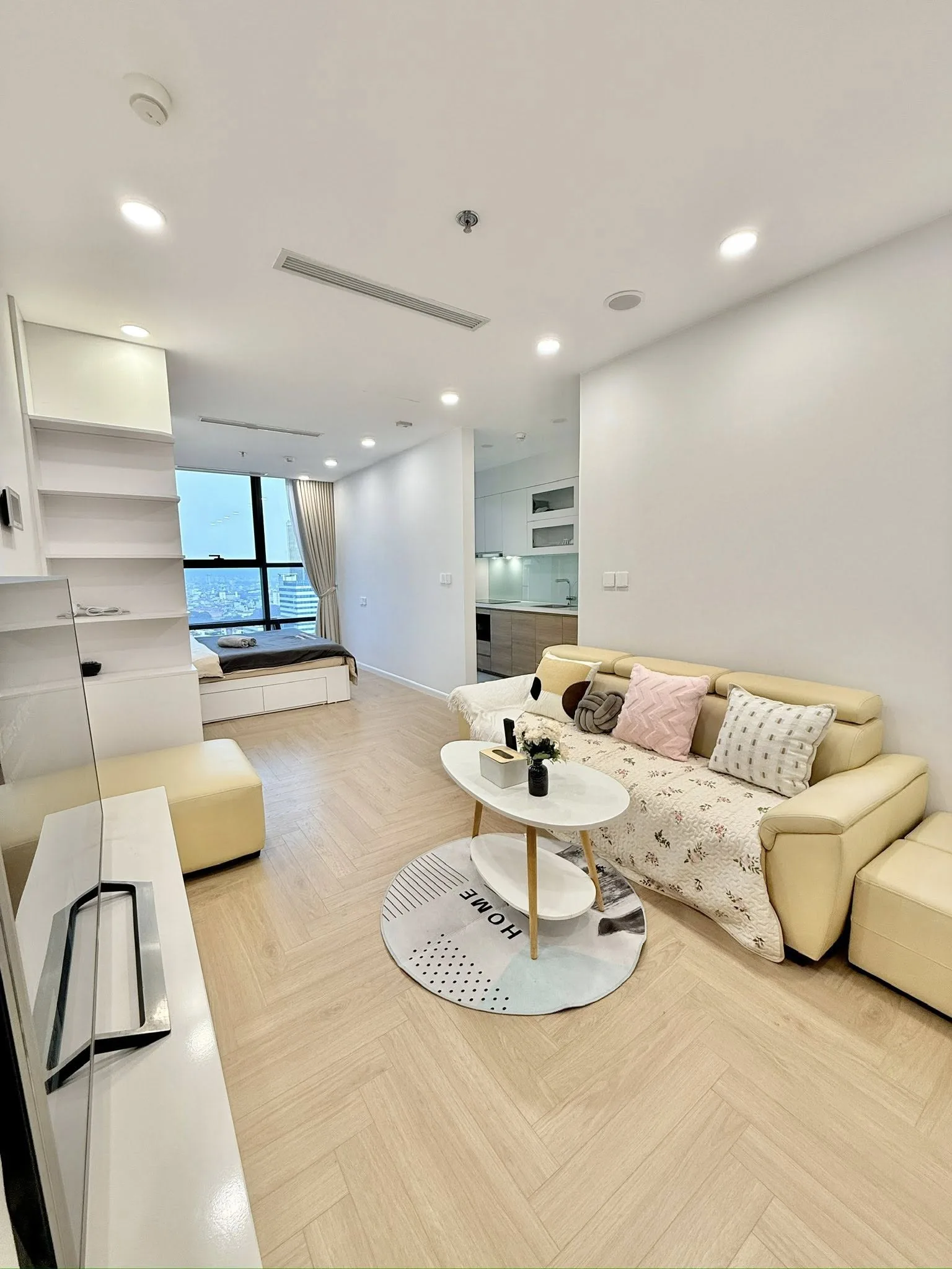 Homestay Royal City – The Ninety Complex Đống Đa