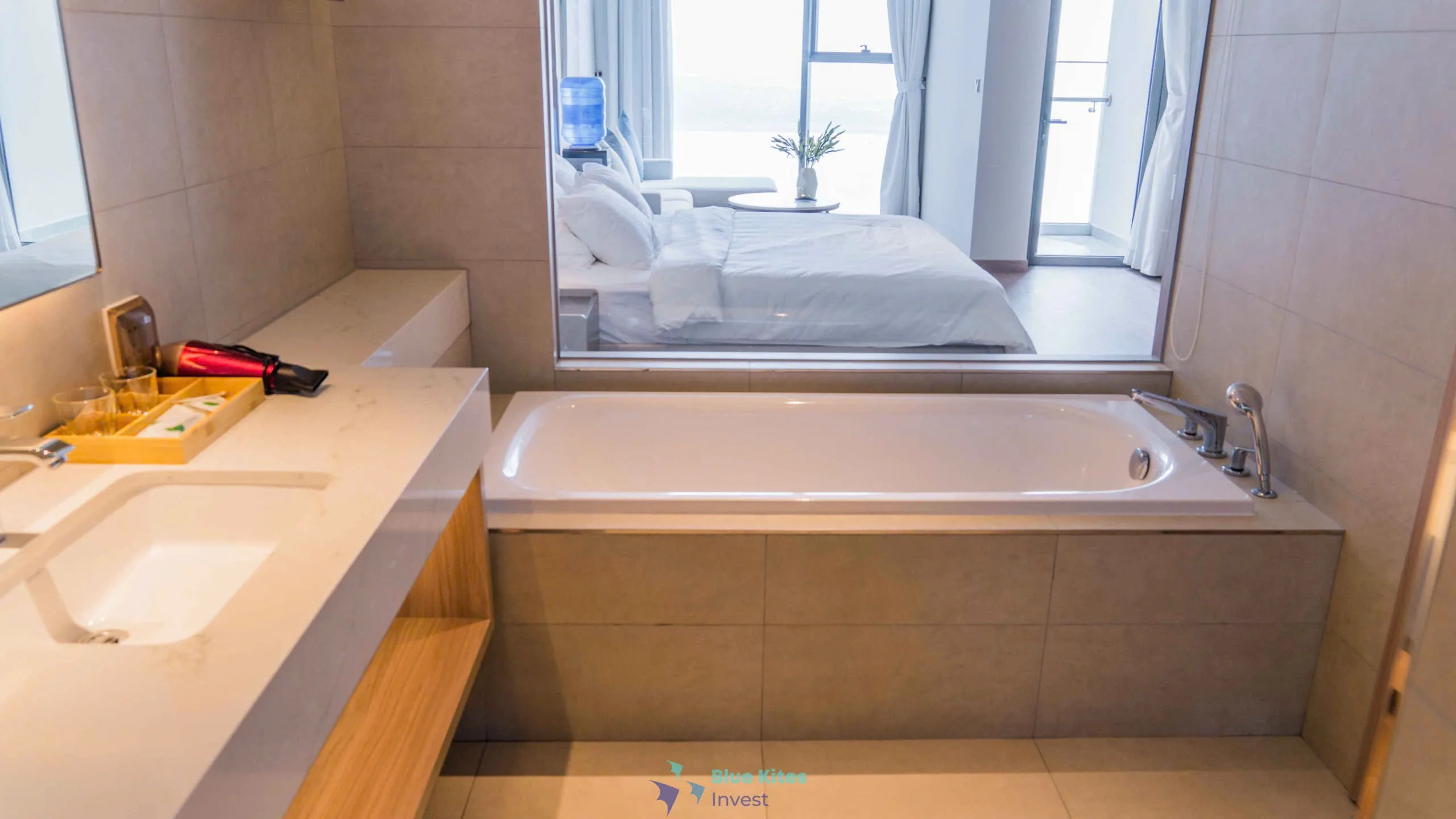 À La Carte Hạ Long Residence Homestay