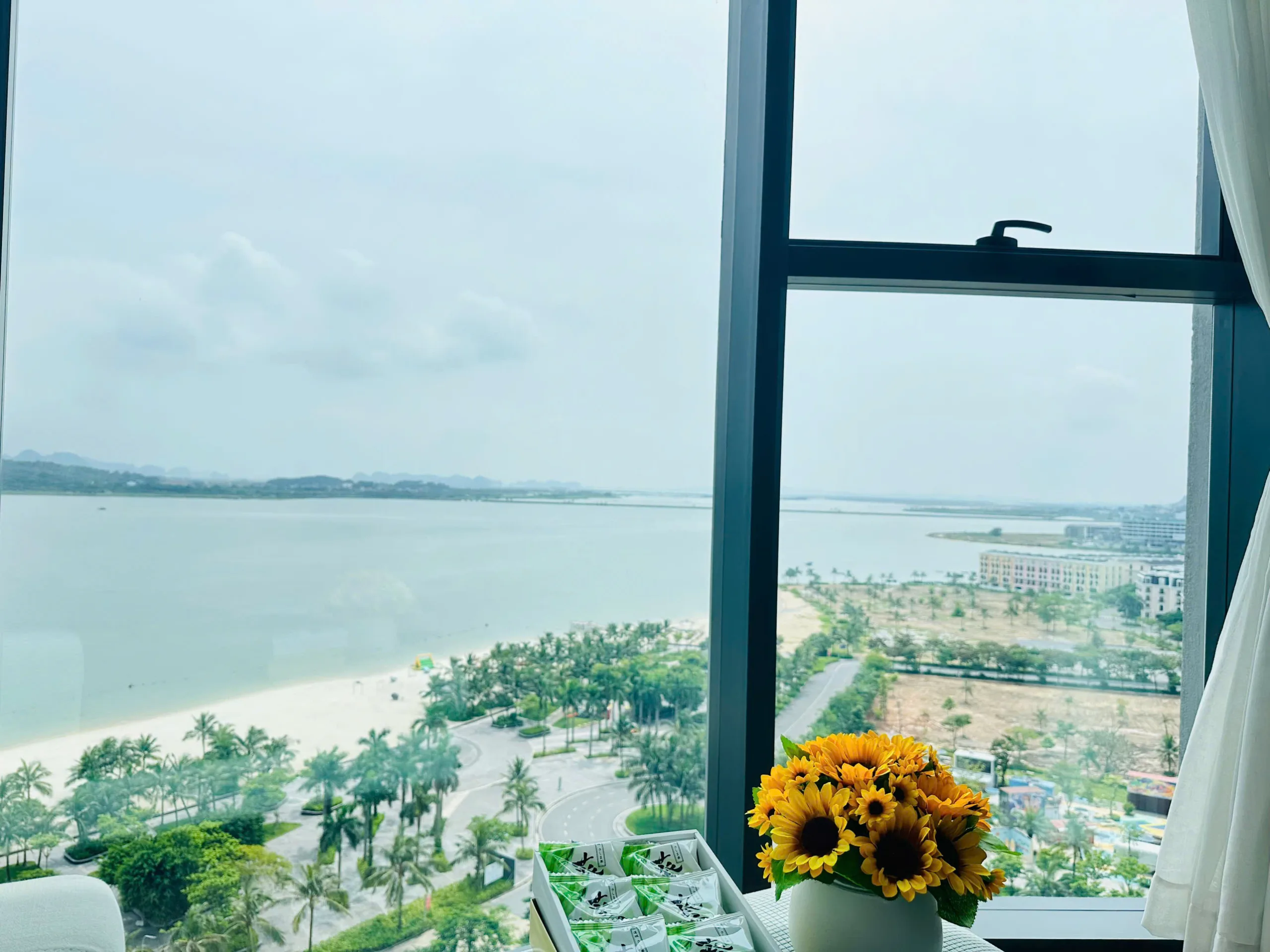 Homestay View Biển B1202 Alacarte Hạ Long