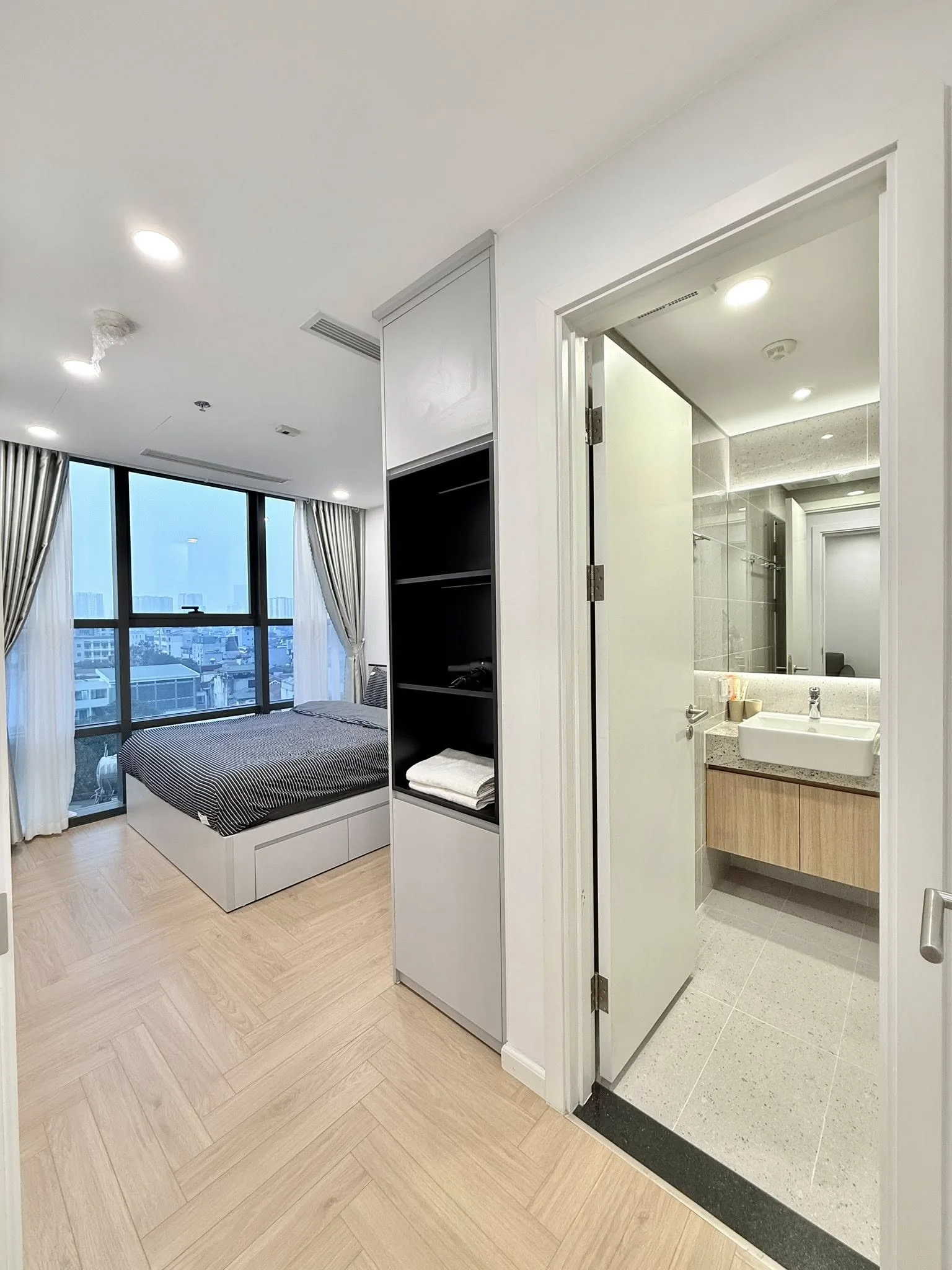 2BR Luxury Apartment + 2WC City View | Homestay The Ninety Complex