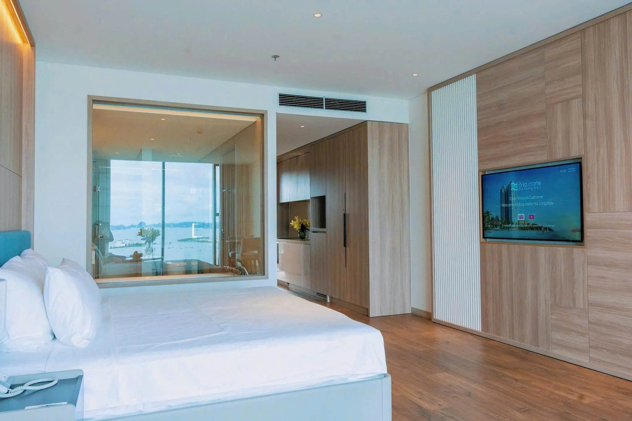 SUN HOMESTAY A3011 VIEW BIỂN ALACARTE HẠ LONG