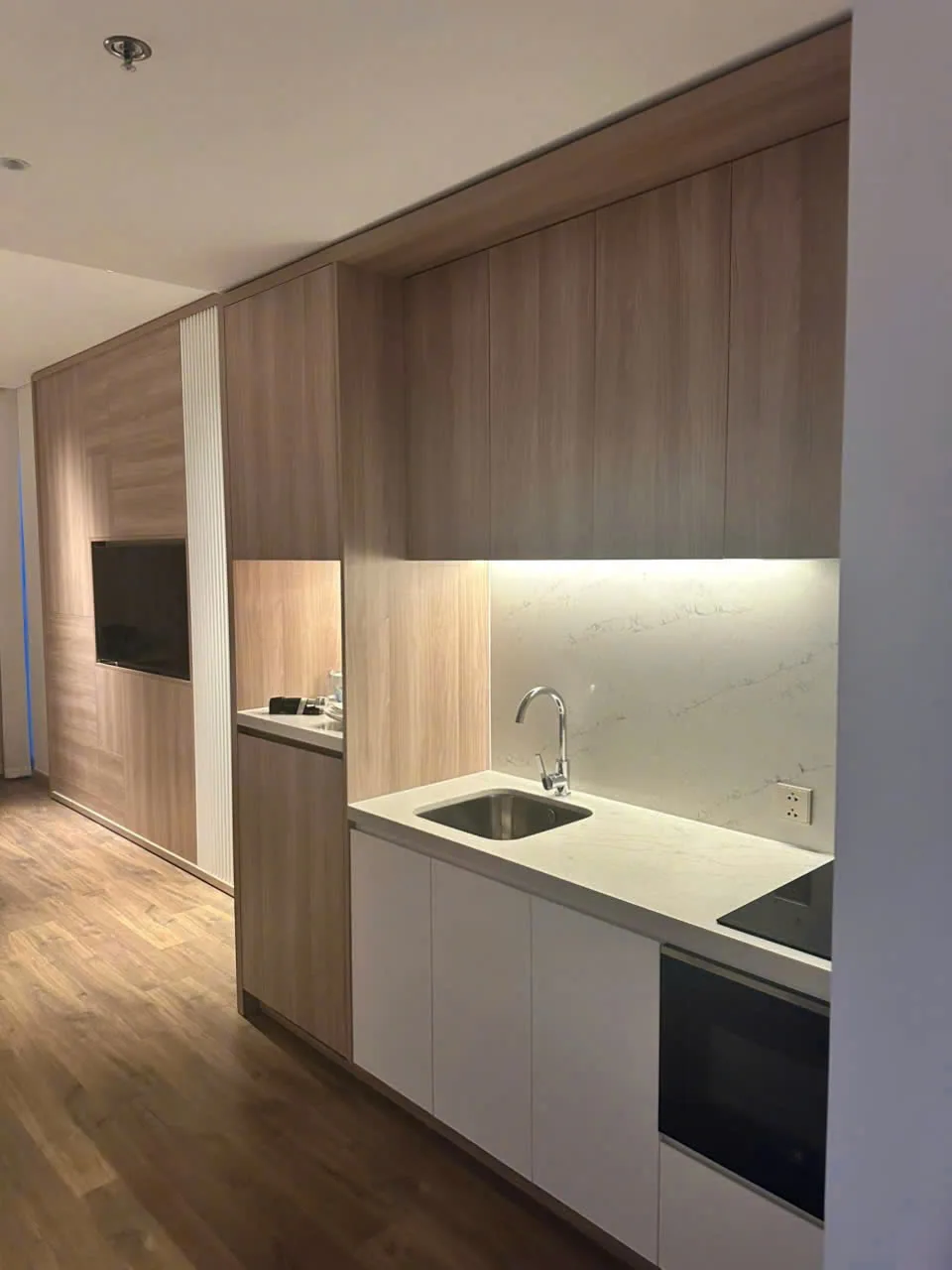 Sun Ocean Homestay A606 View Biển Alacarte Hạ Long