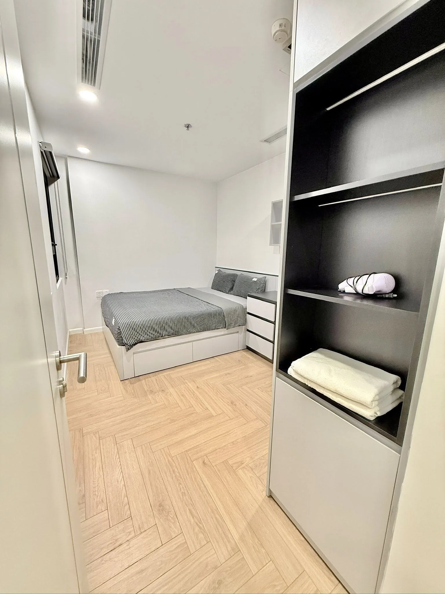 2BR Luxury Apartment + 2WC City View | Homestay The Ninety Complex
