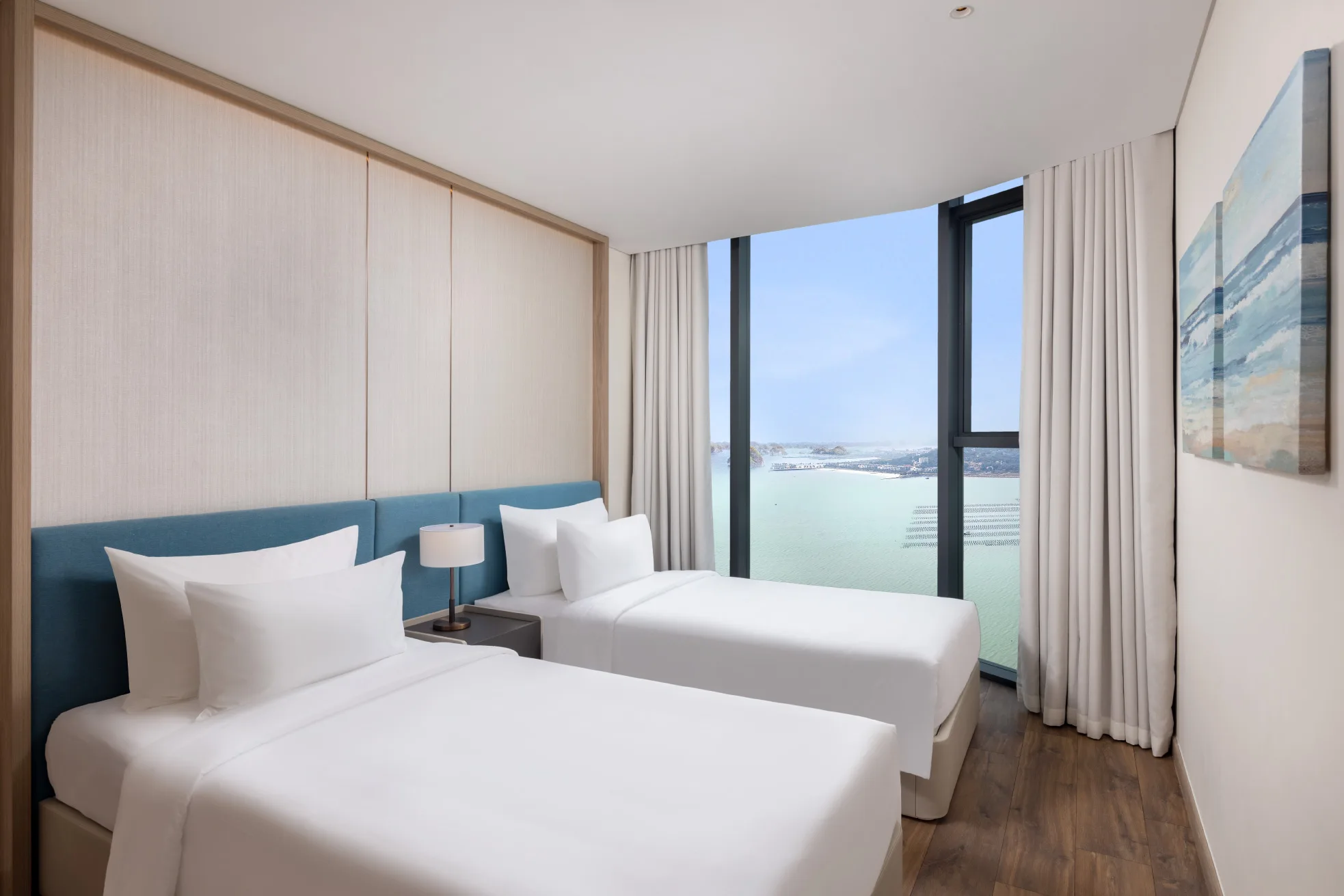 LUXURY HOMESTAY ALACARTE HẠ LONG - 2 BEDROOM