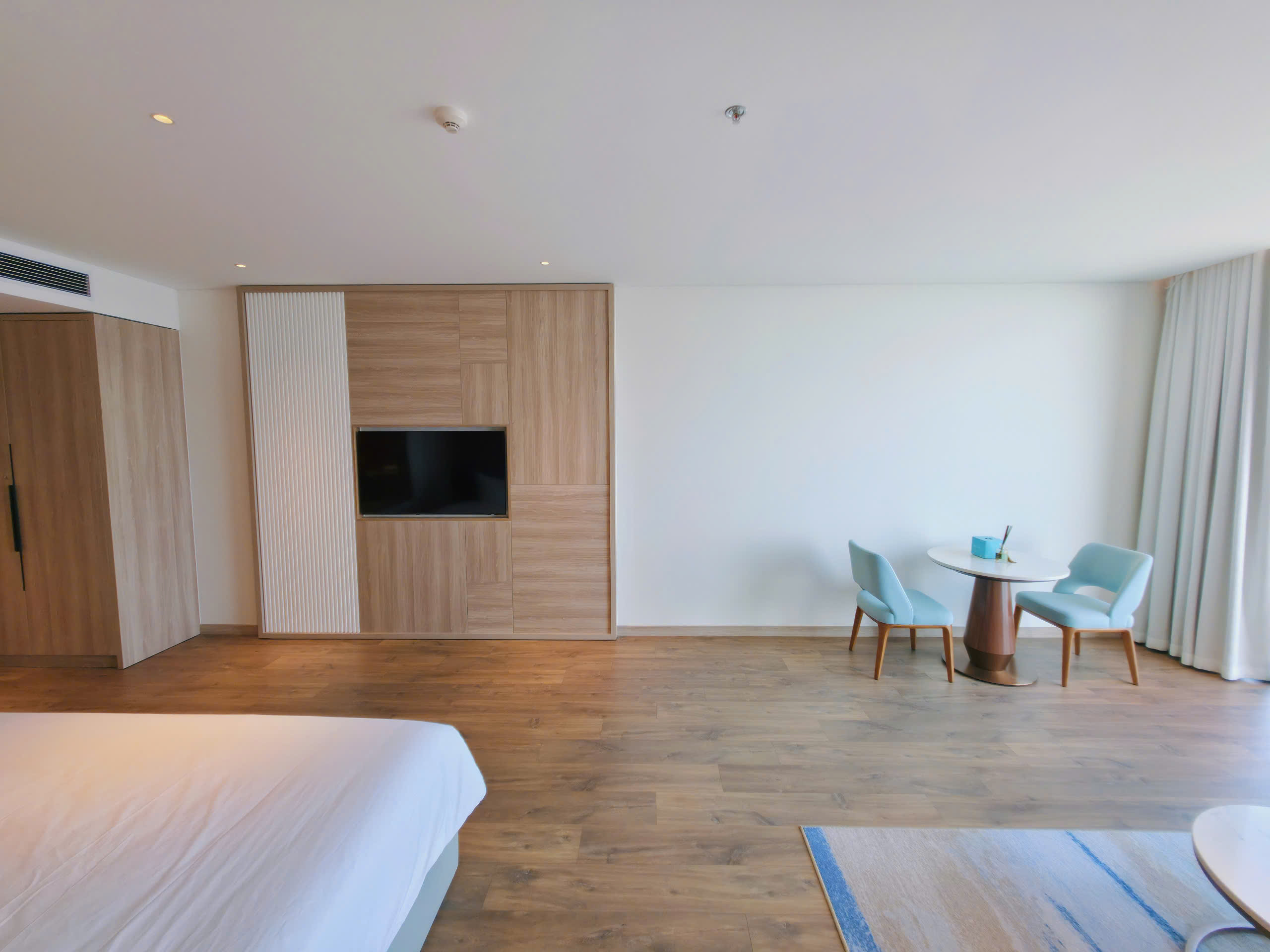 SUN HOMESTAY A3011 VIEW BIỂN ALACARTE HẠ LONG