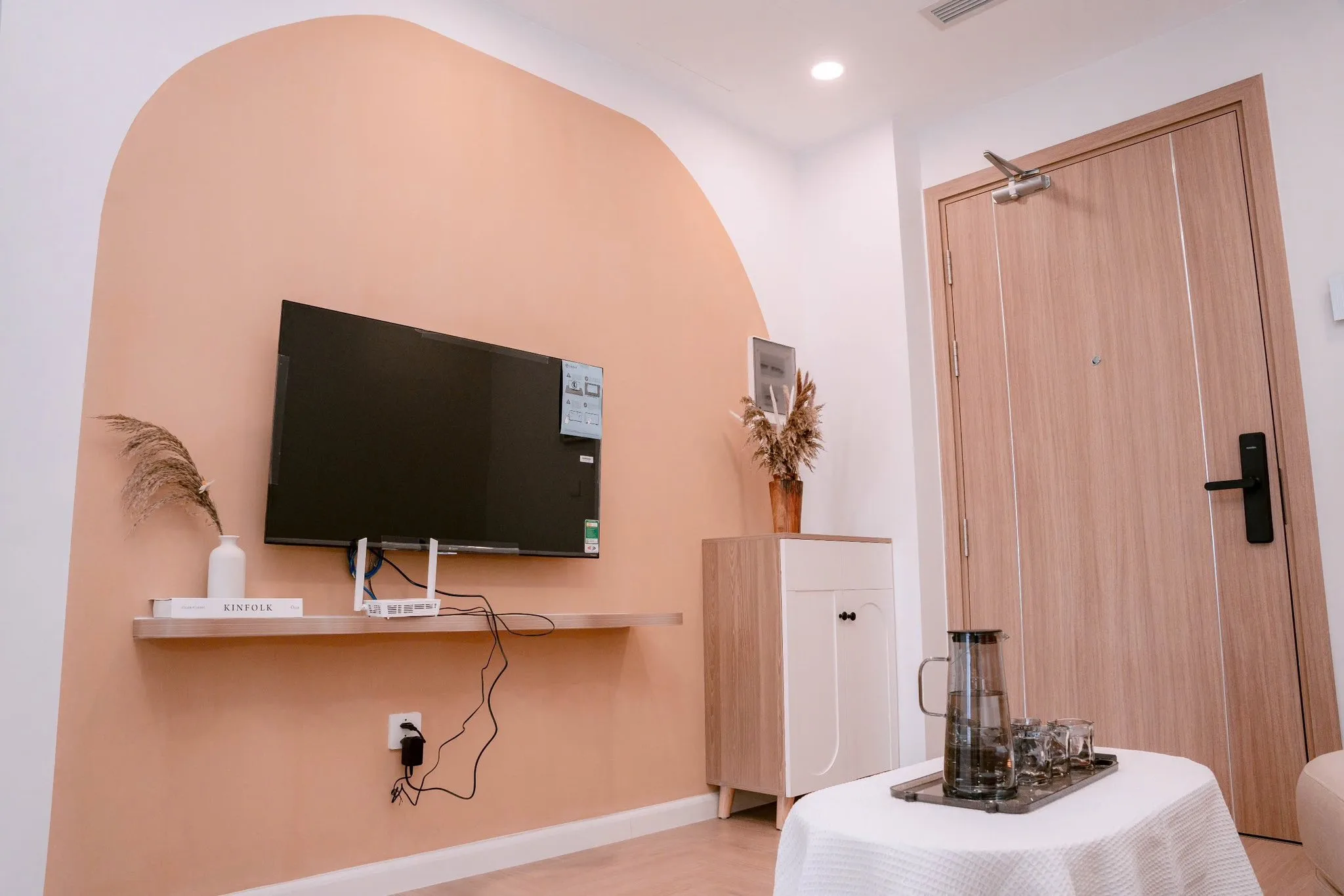 The Ninety Homestay Ngã Tư Sở