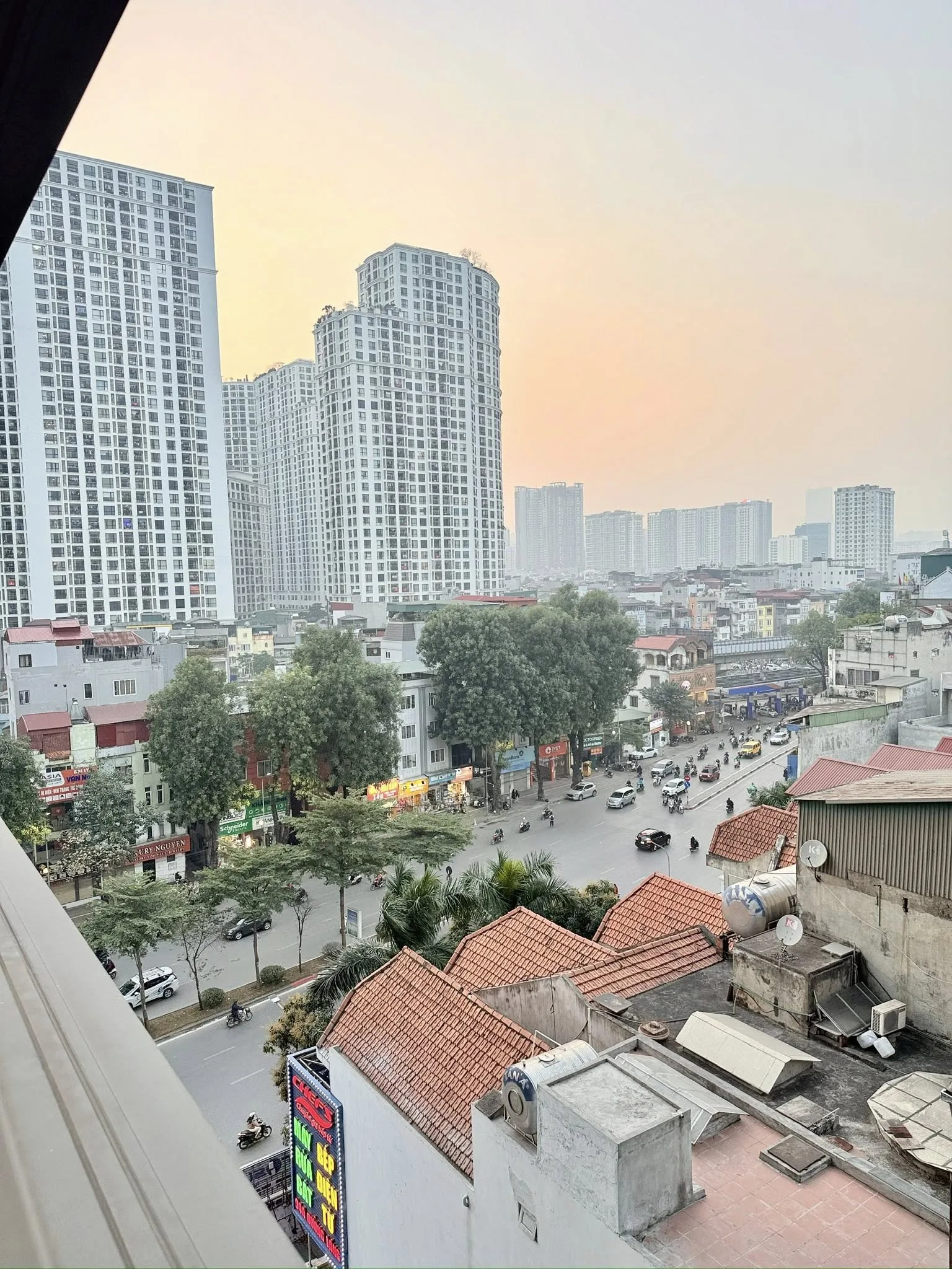 2BR Luxury Apartment + 2WC City View | Homestay The Ninety Complex