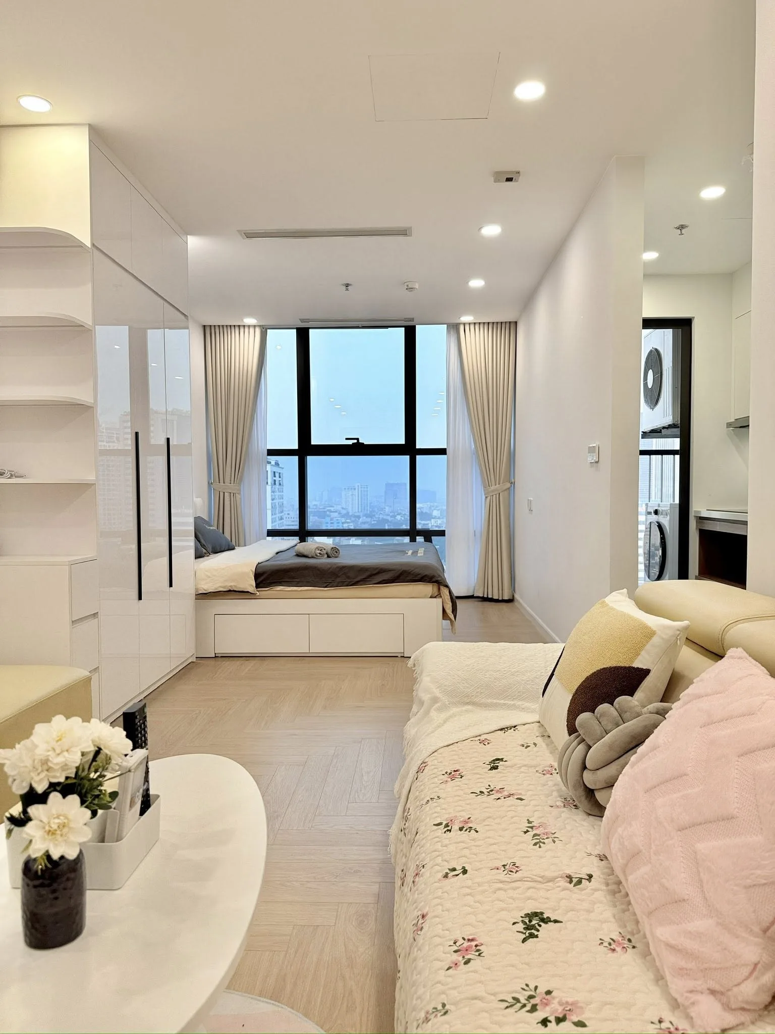 Homestay Royal City – The Ninety Complex Đống Đa