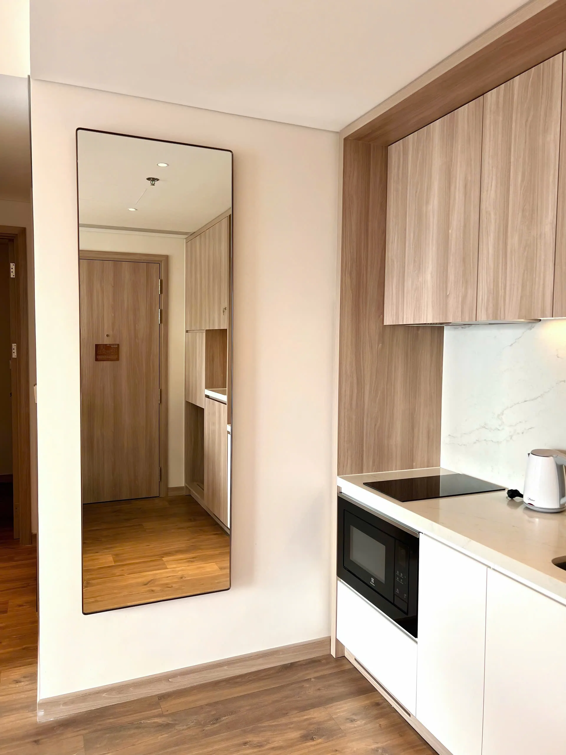 SUN FAMILY HOMESTAY A1607 VIEW BIỂN ALACARTE HẠ LONG