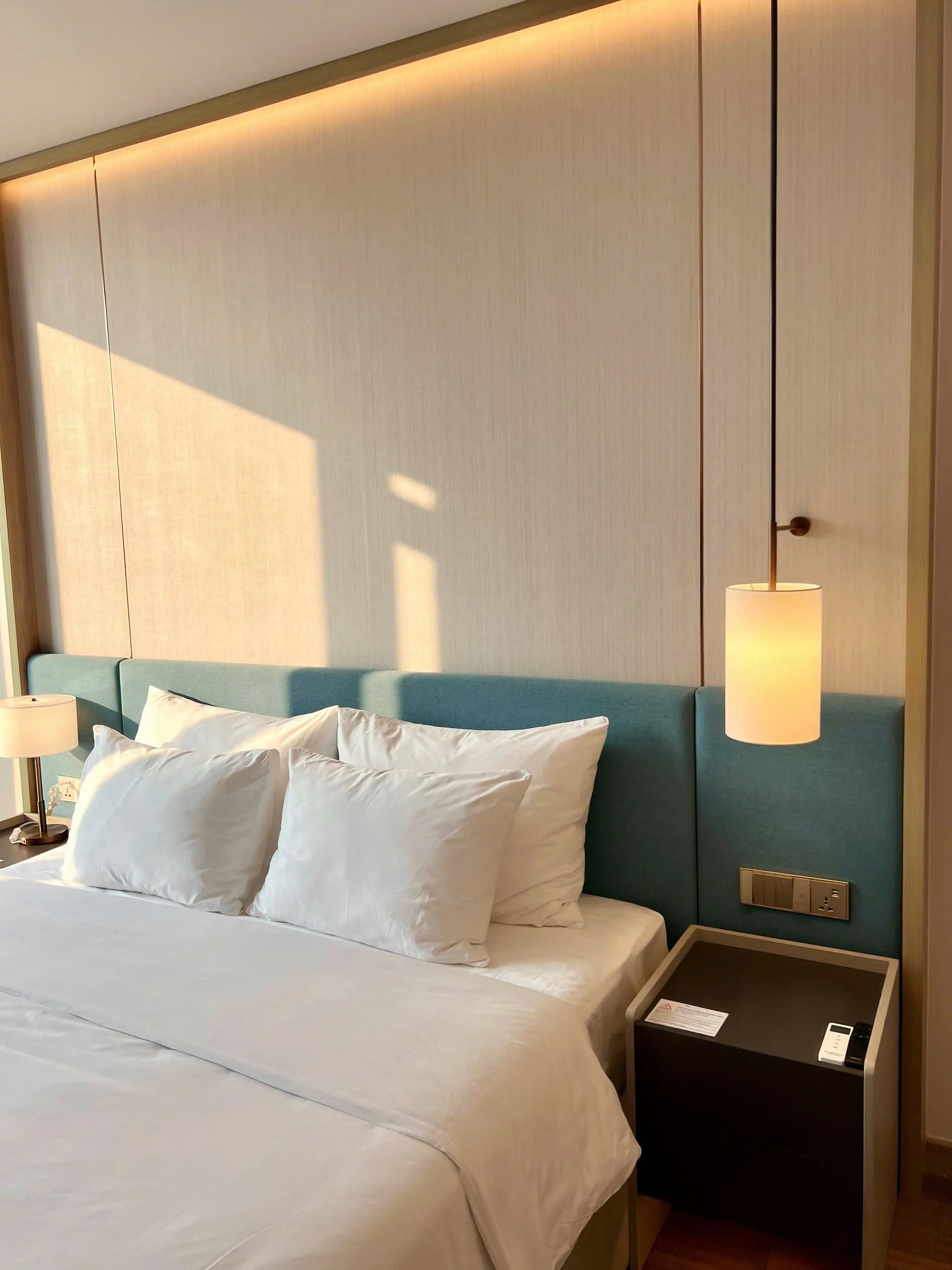 SUN FAMILY HOMESTAY A1607 VIEW BIỂN ALACARTE HẠ LONG