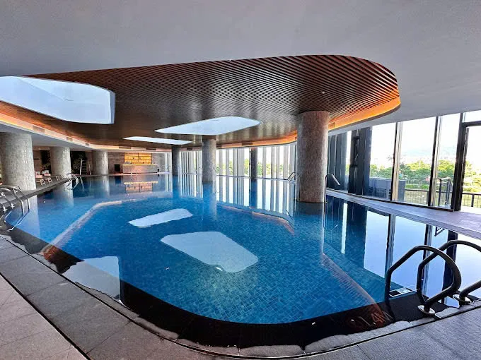 Review Trải Nghiệm Hồ Bơi 4 Mùa Tại Alacarte Hạ Long – Điểm Check-in Không Thể Bỏ Lỡ