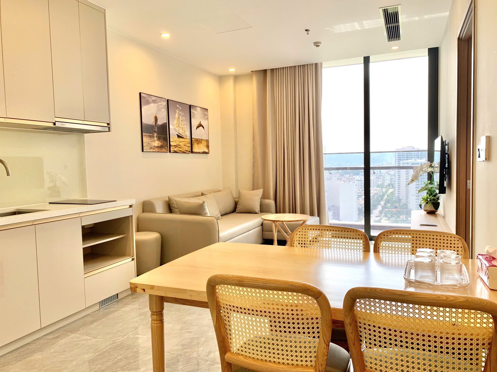 2PN Homestay Icon 40 Hạ Long View Biển Cho Gia Đình
