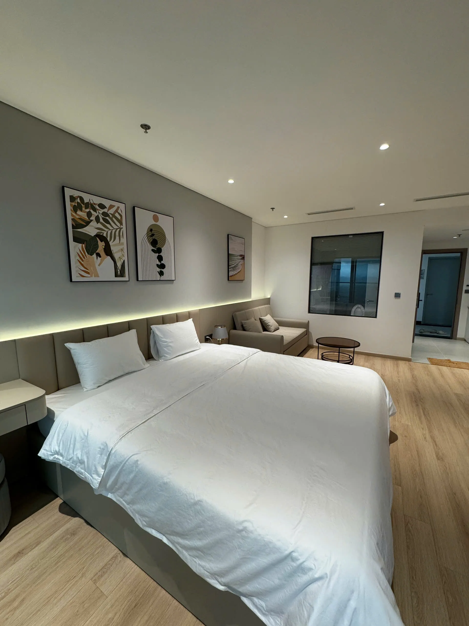Homestay The Holiday Hạ Long Giá Tốt
