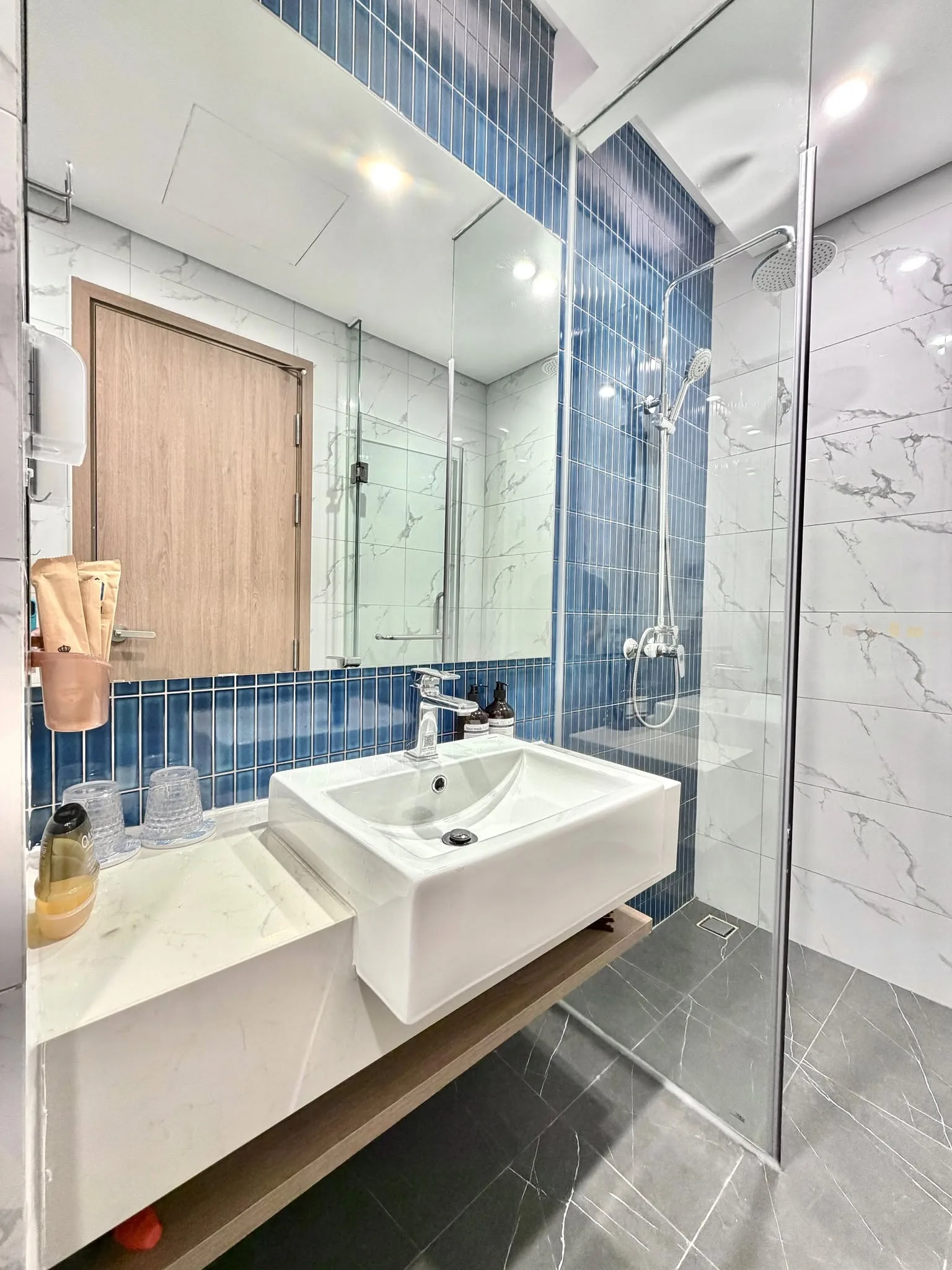 Homestay Icon 40 Hạ Long Gần Bãi Tắm Bãi Cháy