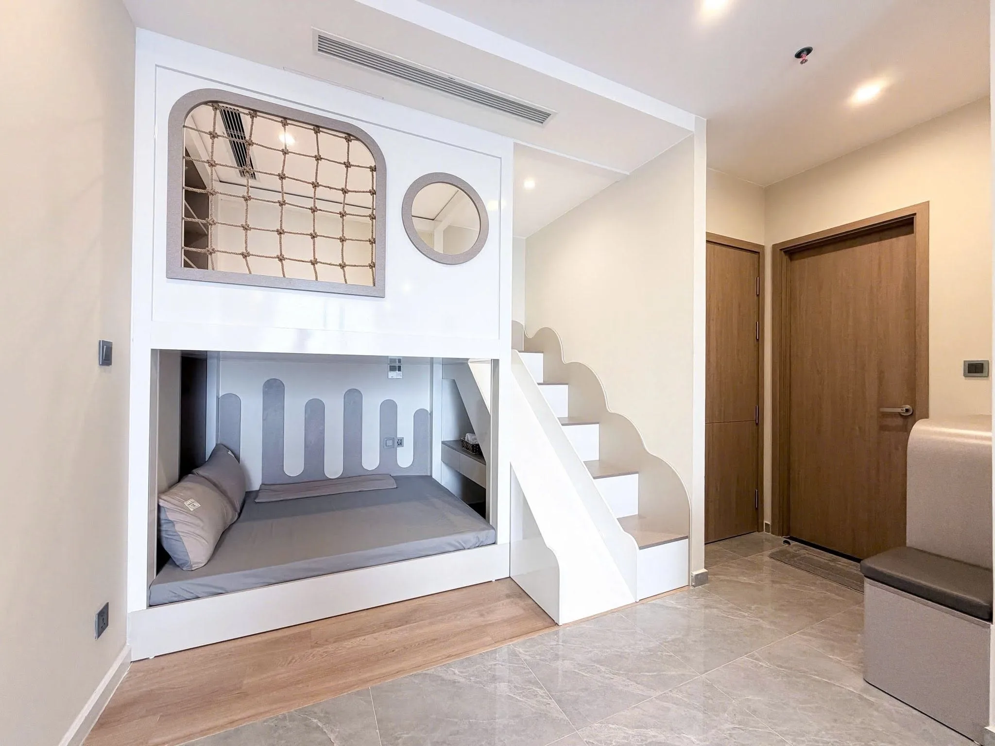 Homestay Icon 40 Hạ Long Gần Cầu Bãi Cháy