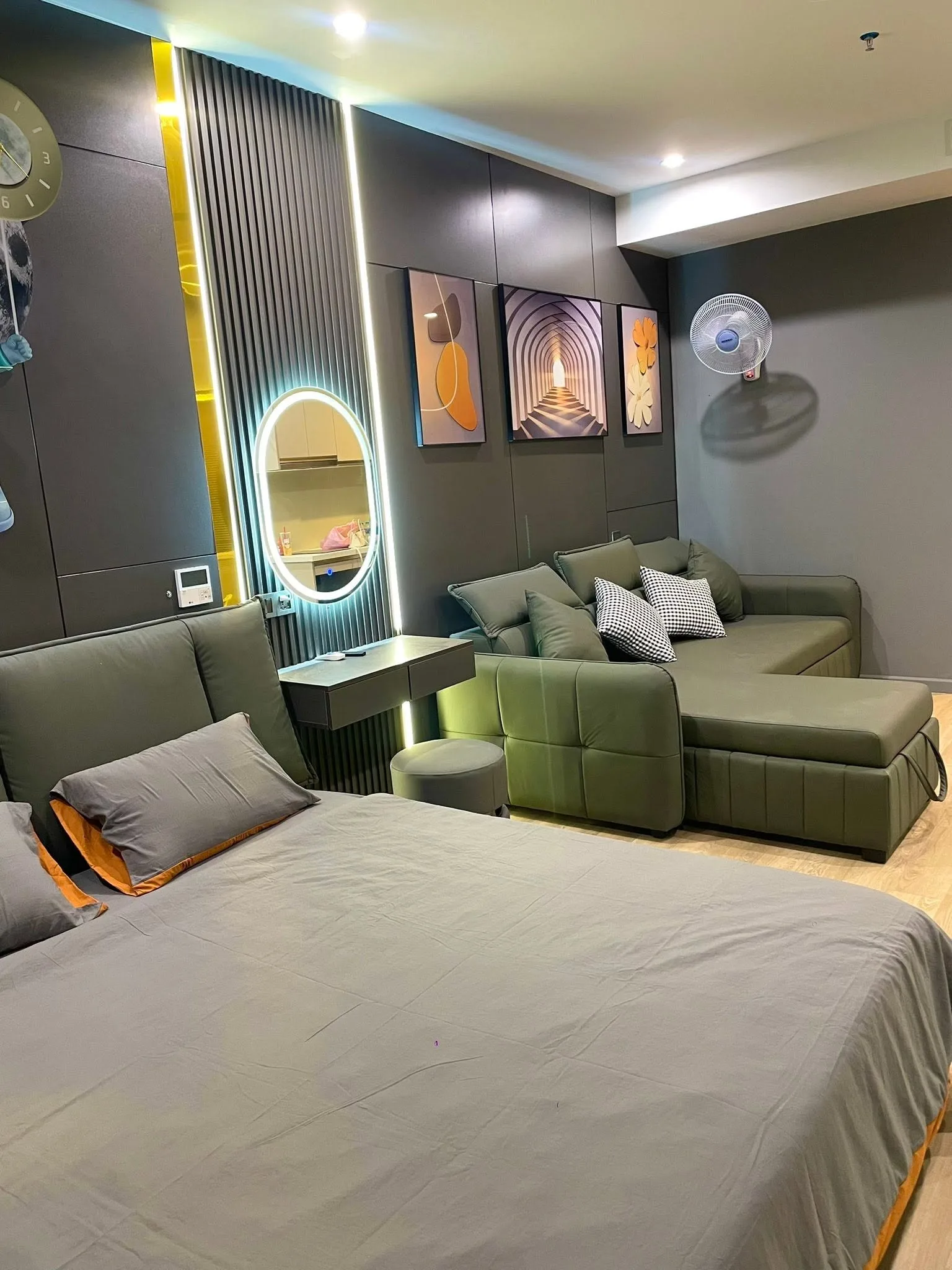 Homestay Icon 40 Hạ Long View Biển Ngắm Pháo Hoa